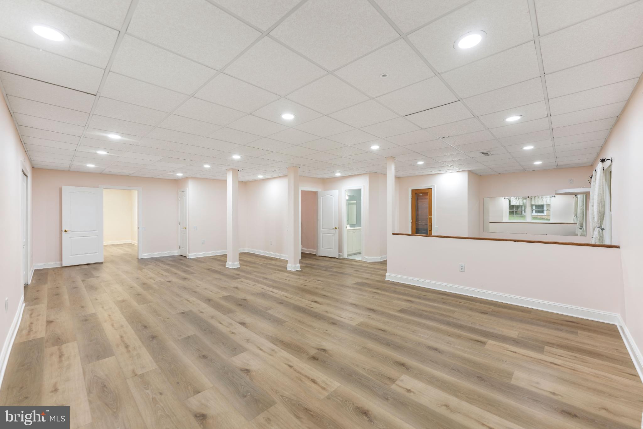 BREYER WOODS - Residential