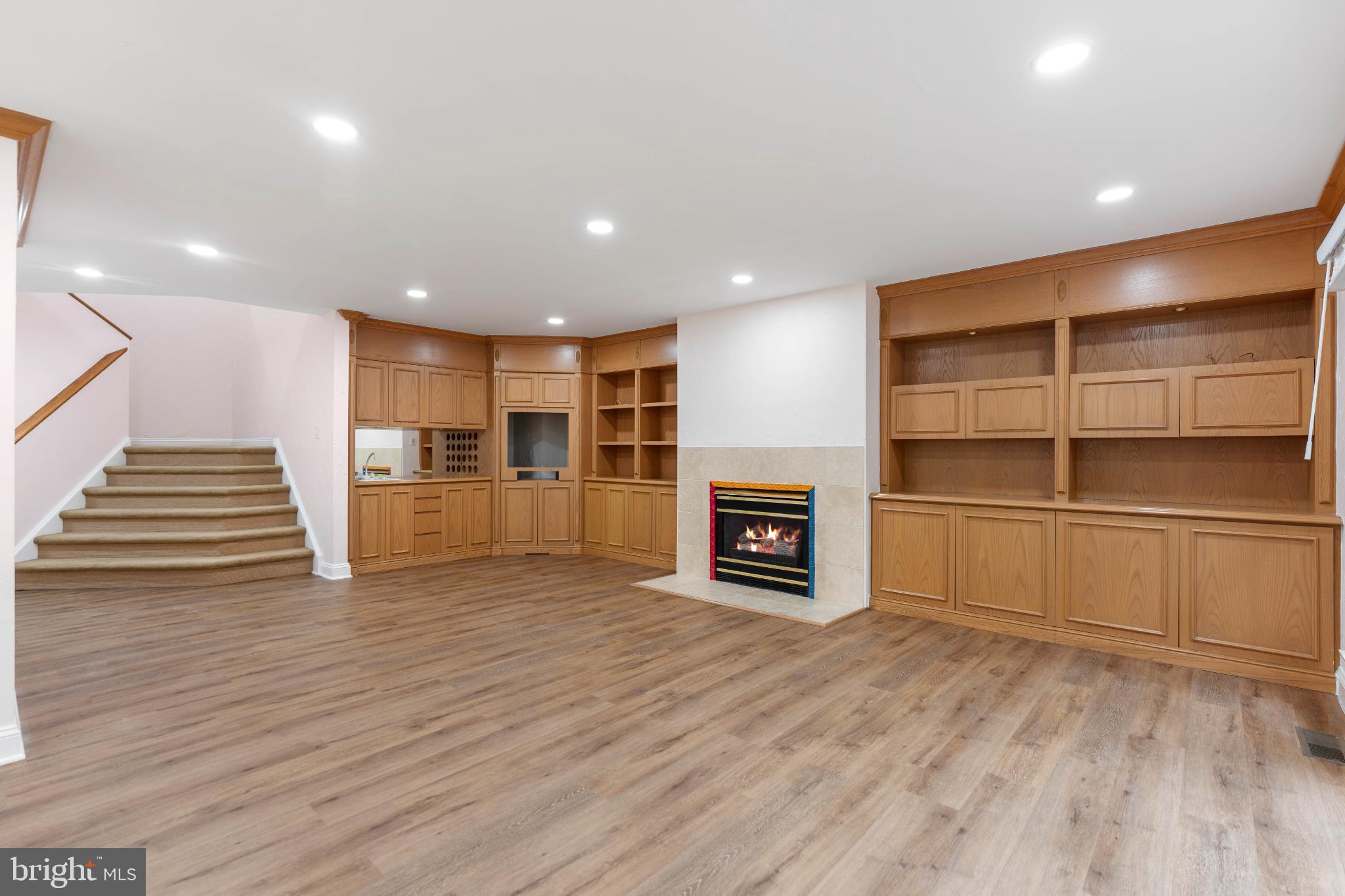 BREYER WOODS - Residential