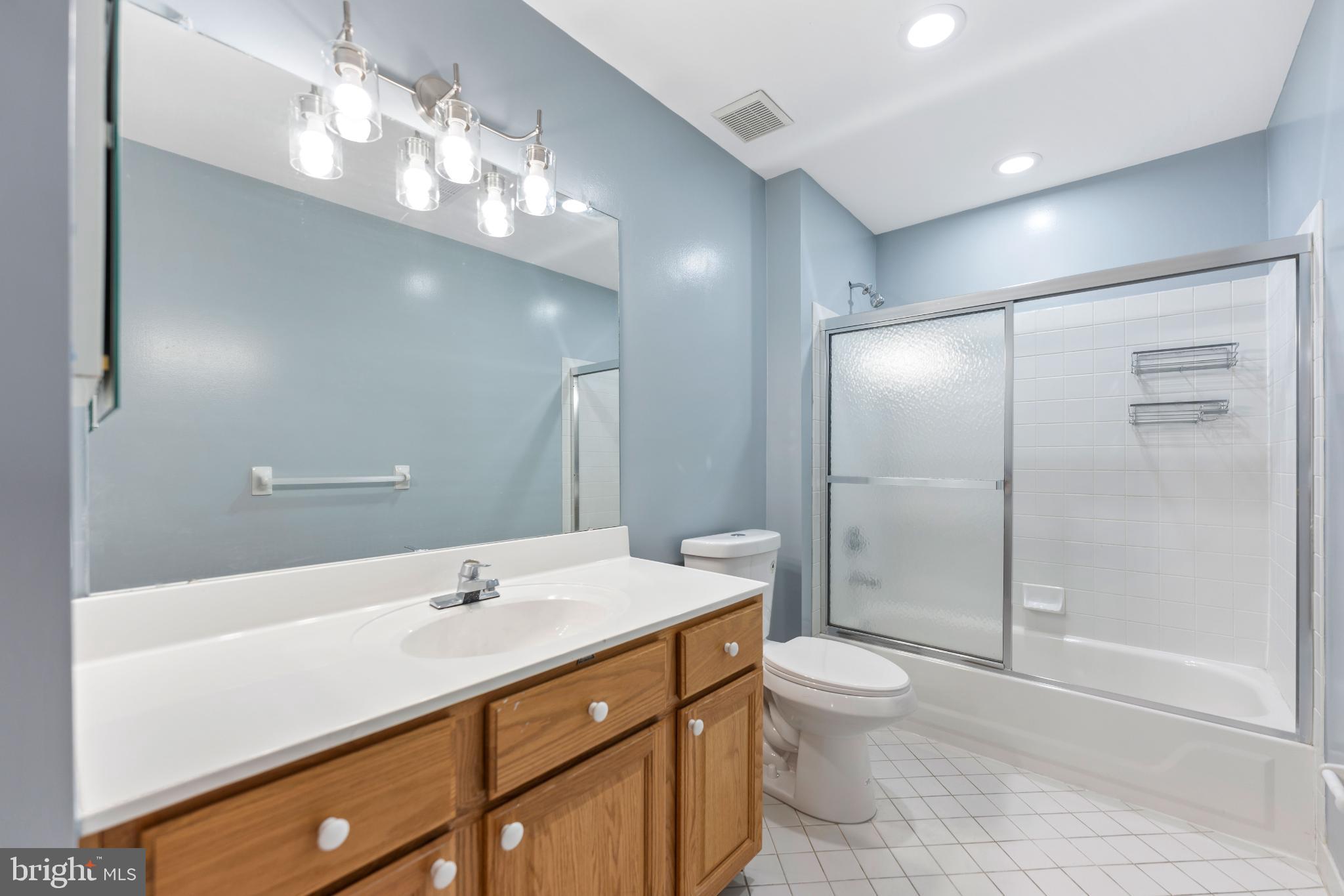 BREYER WOODS - Residential