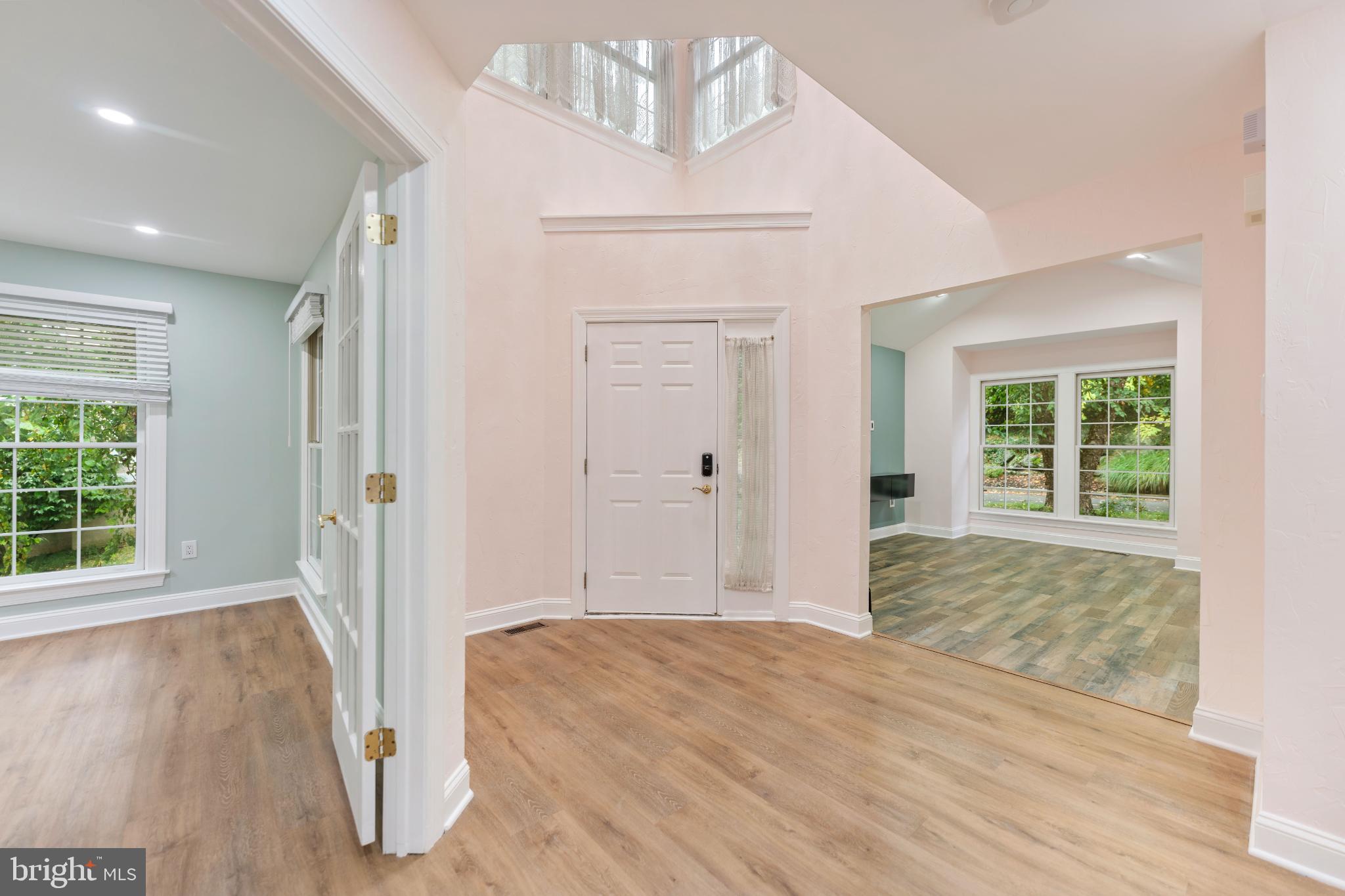 BREYER WOODS - Residential