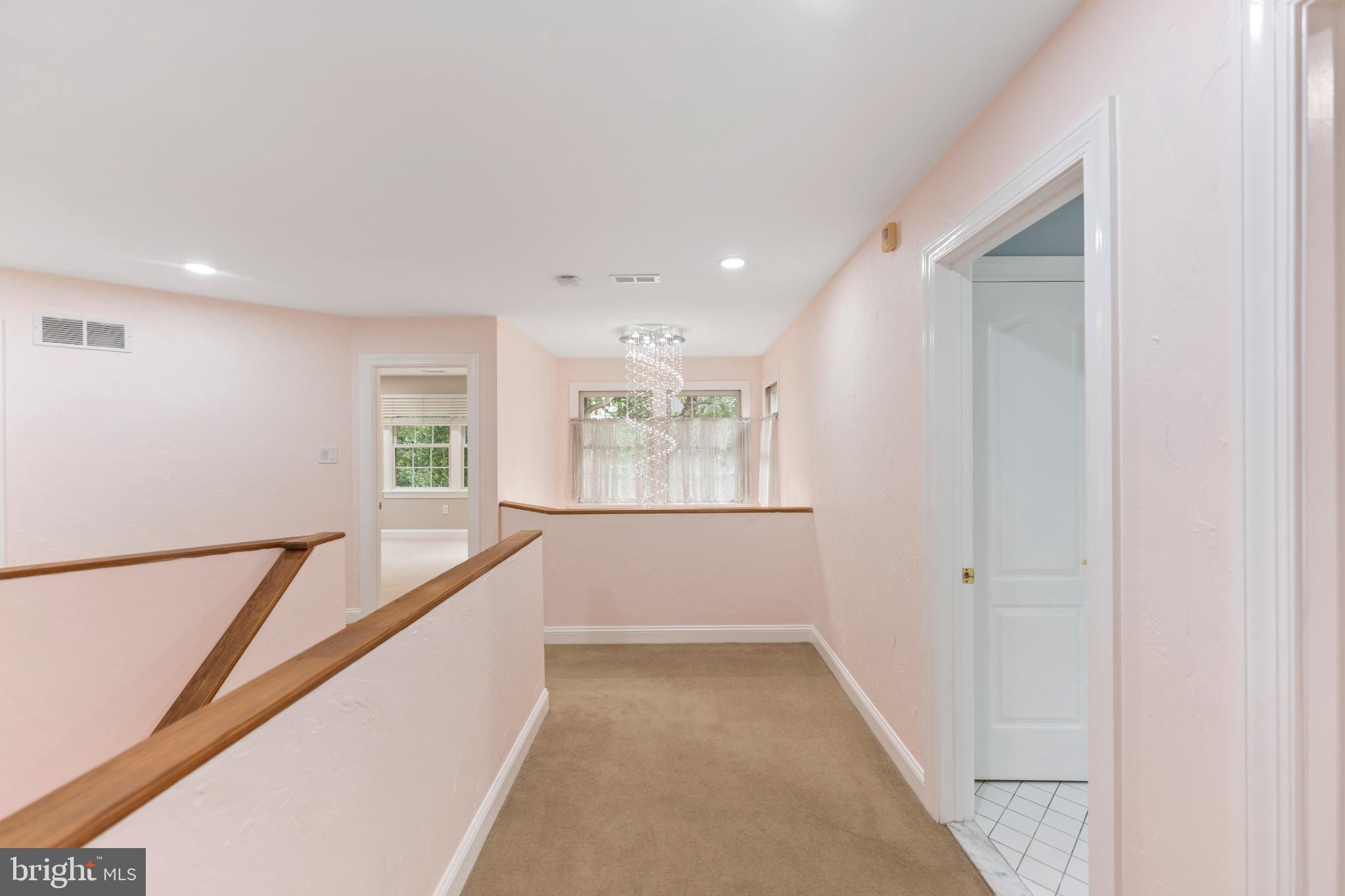 BREYER WOODS - Residential