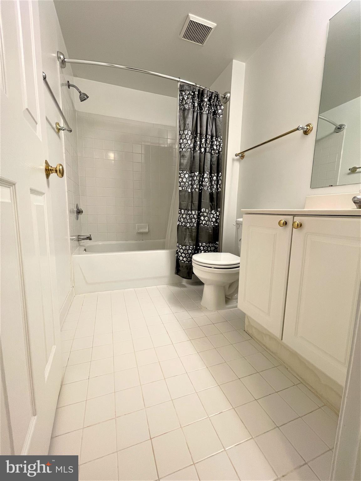 LILLIAN COURT AT TYSONS - Residential Lease