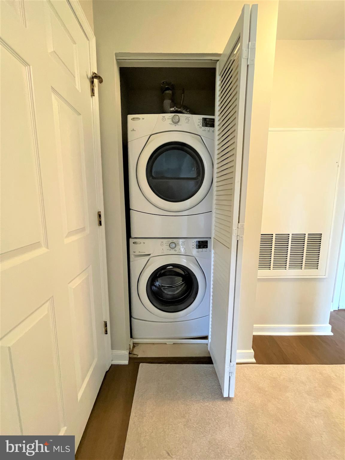 LILLIAN COURT AT TYSONS - Residential Lease