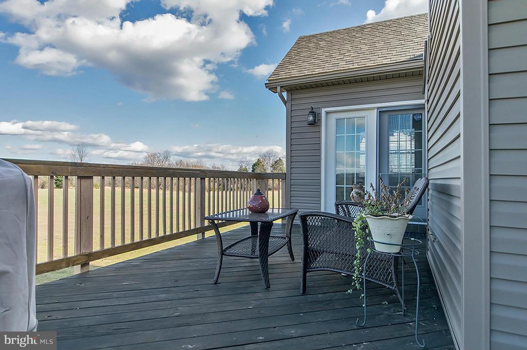 SUNSET RIDGE - Residential