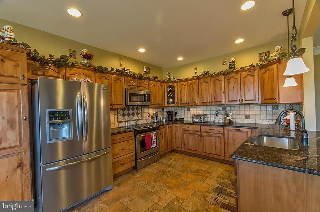 SUNSET RIDGE - Residential