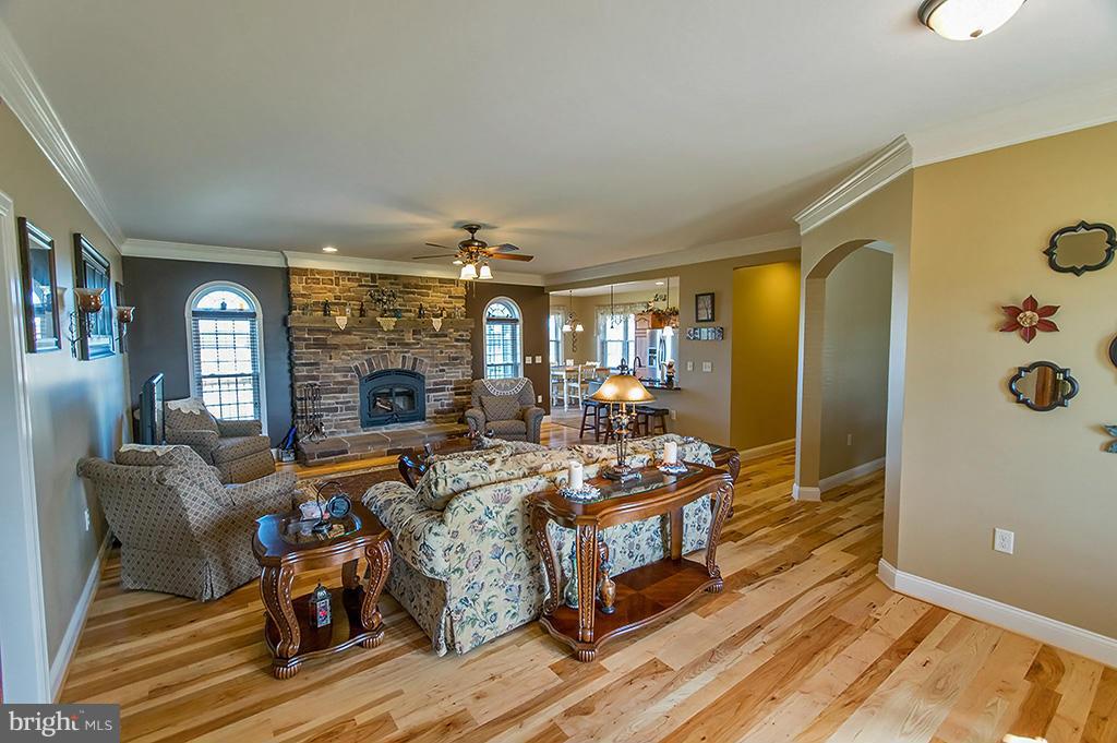 SUNSET RIDGE - Residential