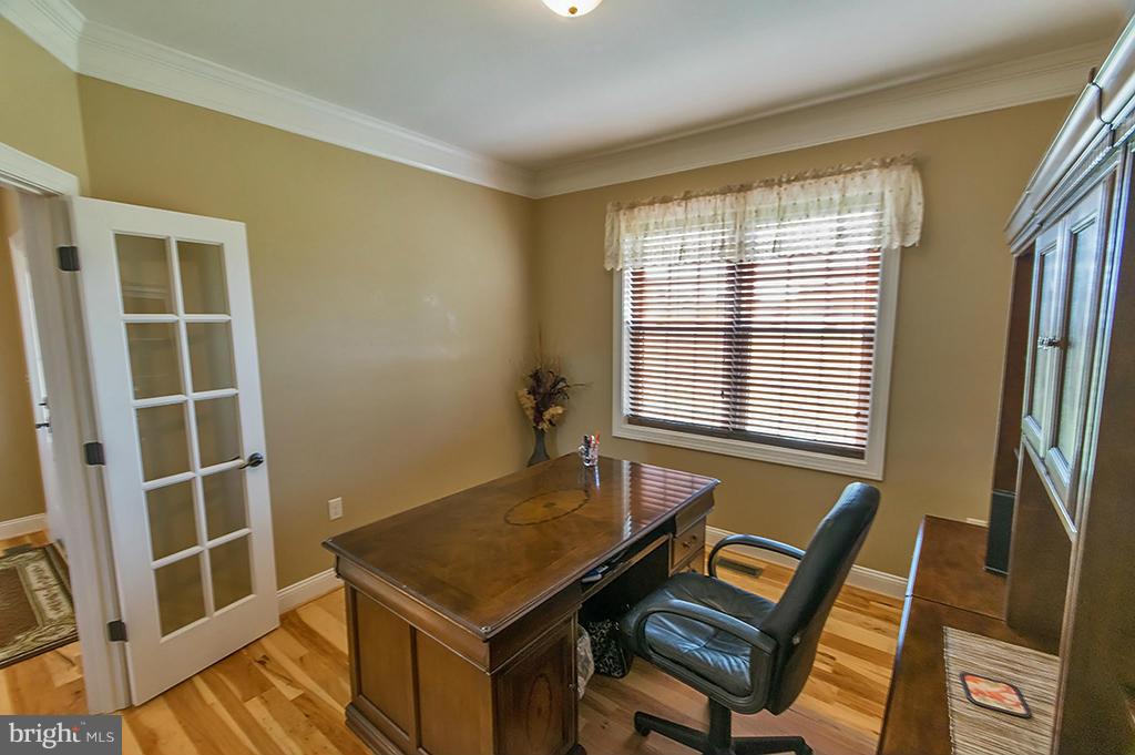 SUNSET RIDGE - Residential