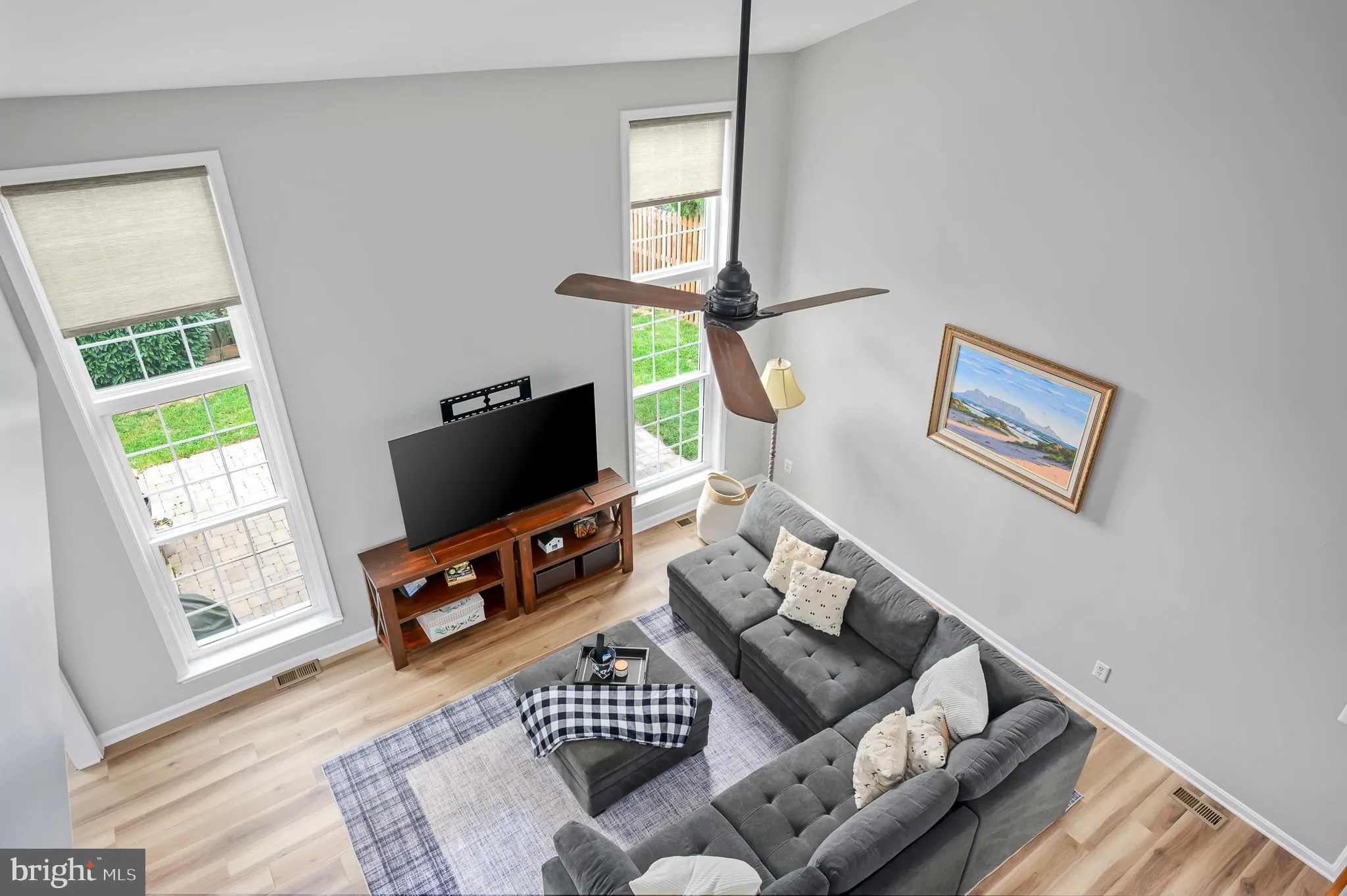 Leesburg, Virginia 20176, United States, 3 Bedrooms Bedrooms, ,3 BathroomsBathrooms,Residential,Pending,235431