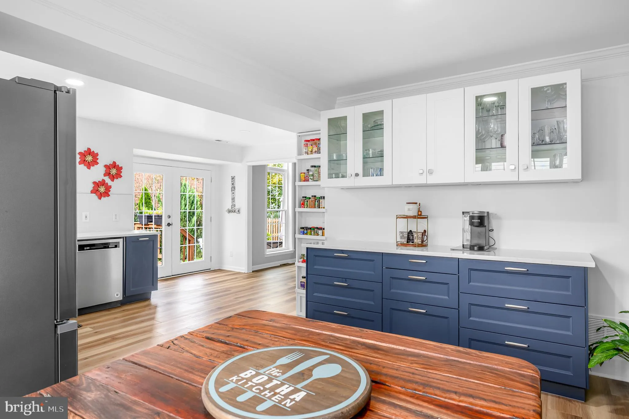 Leesburg, Virginia 20176, United States, 3 Bedrooms Bedrooms, ,3 BathroomsBathrooms,Residential,Pending,235431