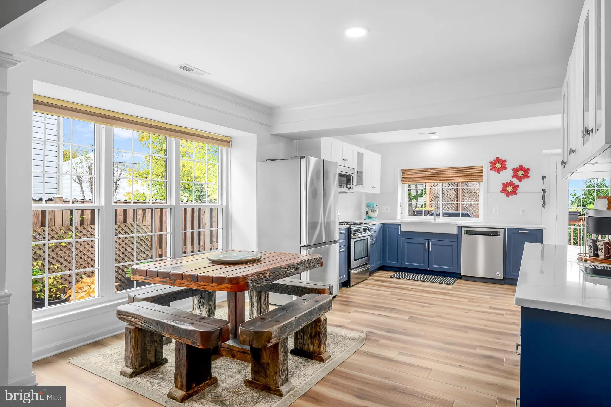 Leesburg, Virginia 20176, United States, 3 Bedrooms Bedrooms, ,3 BathroomsBathrooms,Residential,Pending,235431