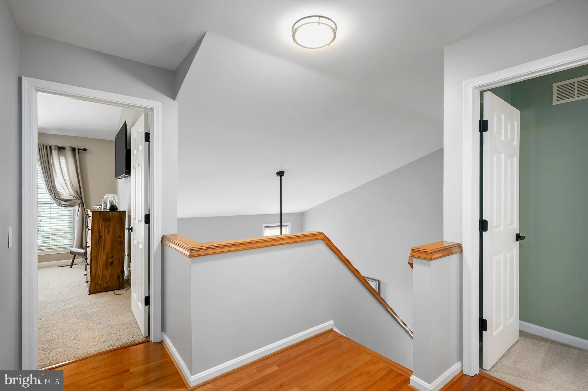 Leesburg, Virginia 20176, United States, 3 Bedrooms Bedrooms, ,3 BathroomsBathrooms,Residential,Pending,235431