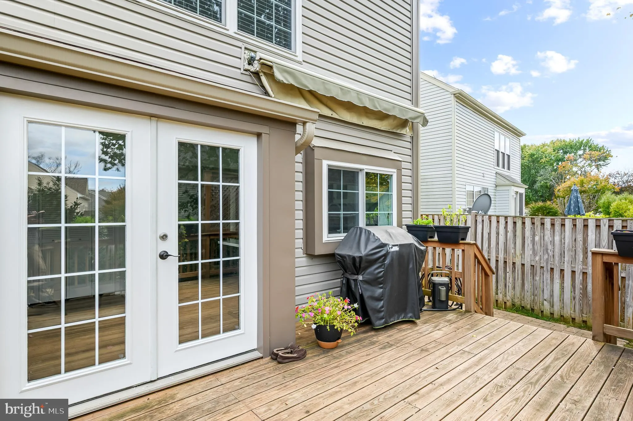 Leesburg, Virginia 20176, United States, 3 Bedrooms Bedrooms, ,3 BathroomsBathrooms,Residential,Pending,235431