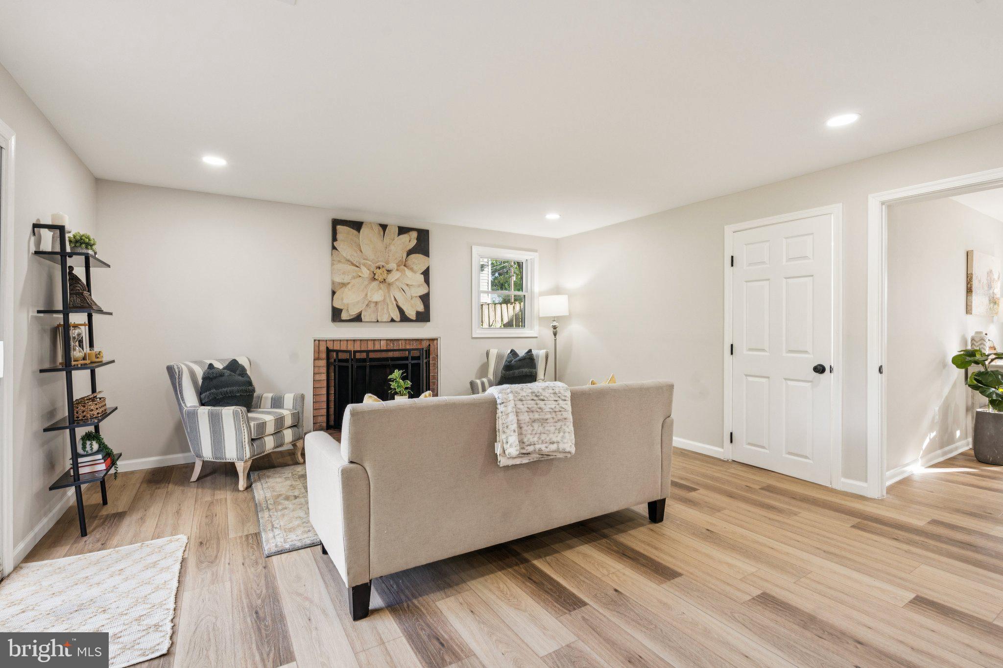 FAIRMONT ESTATES - Residential