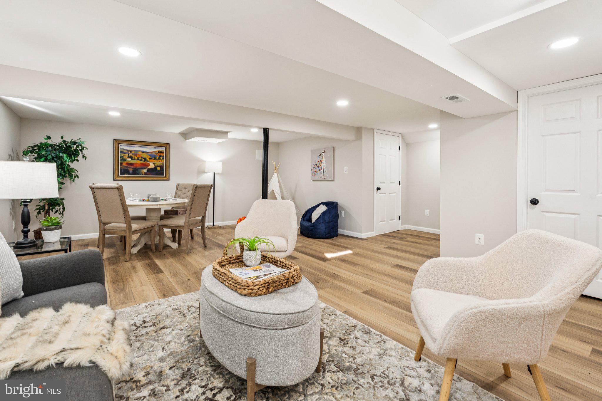 FAIRMONT ESTATES - Residential