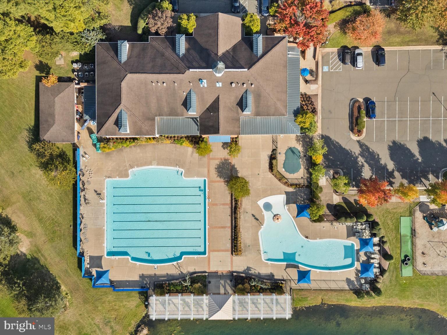 DOMINION VALLEY COUNTRY CLUB - Residential