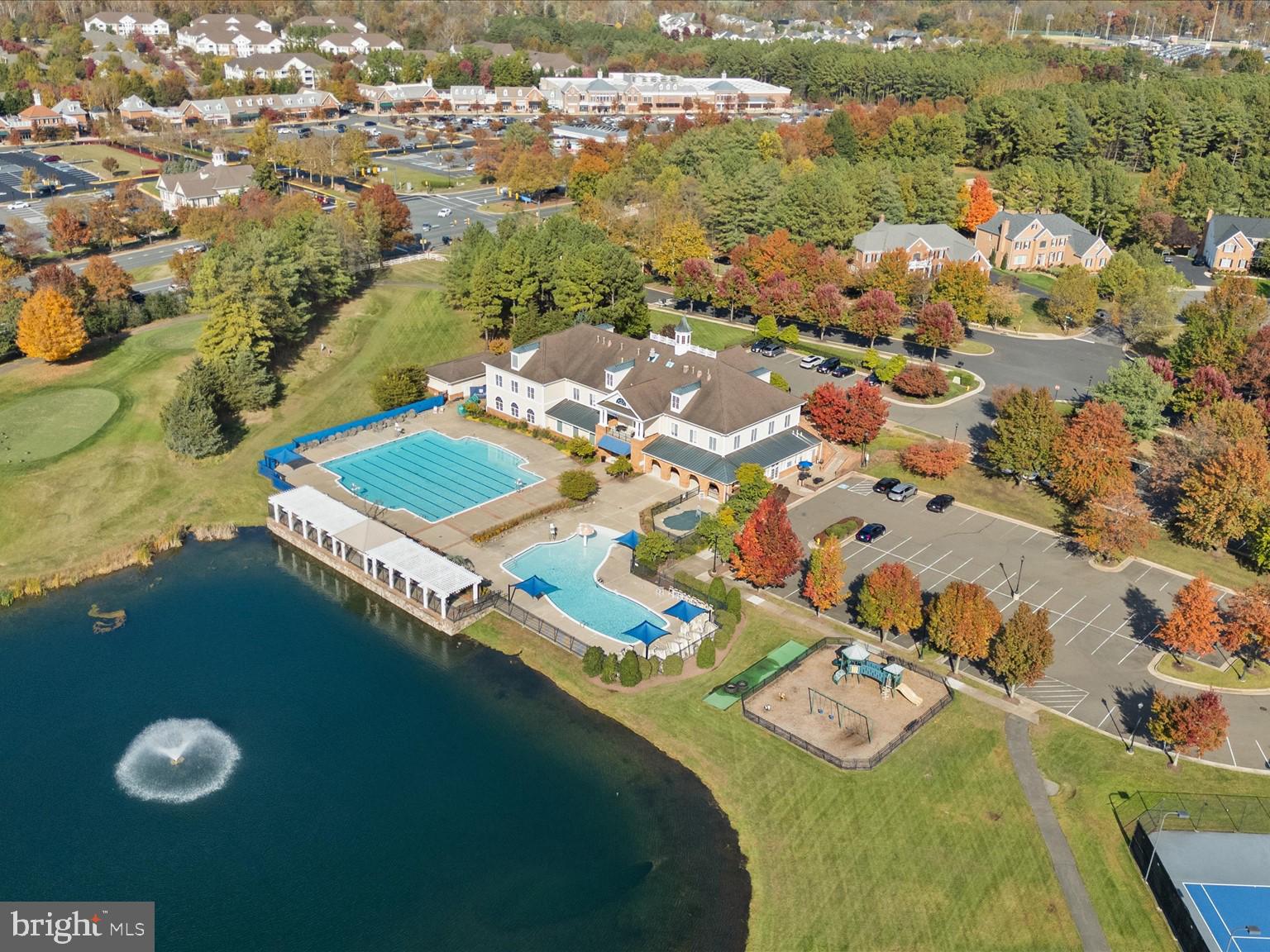 DOMINION VALLEY COUNTRY CLUB - Residential