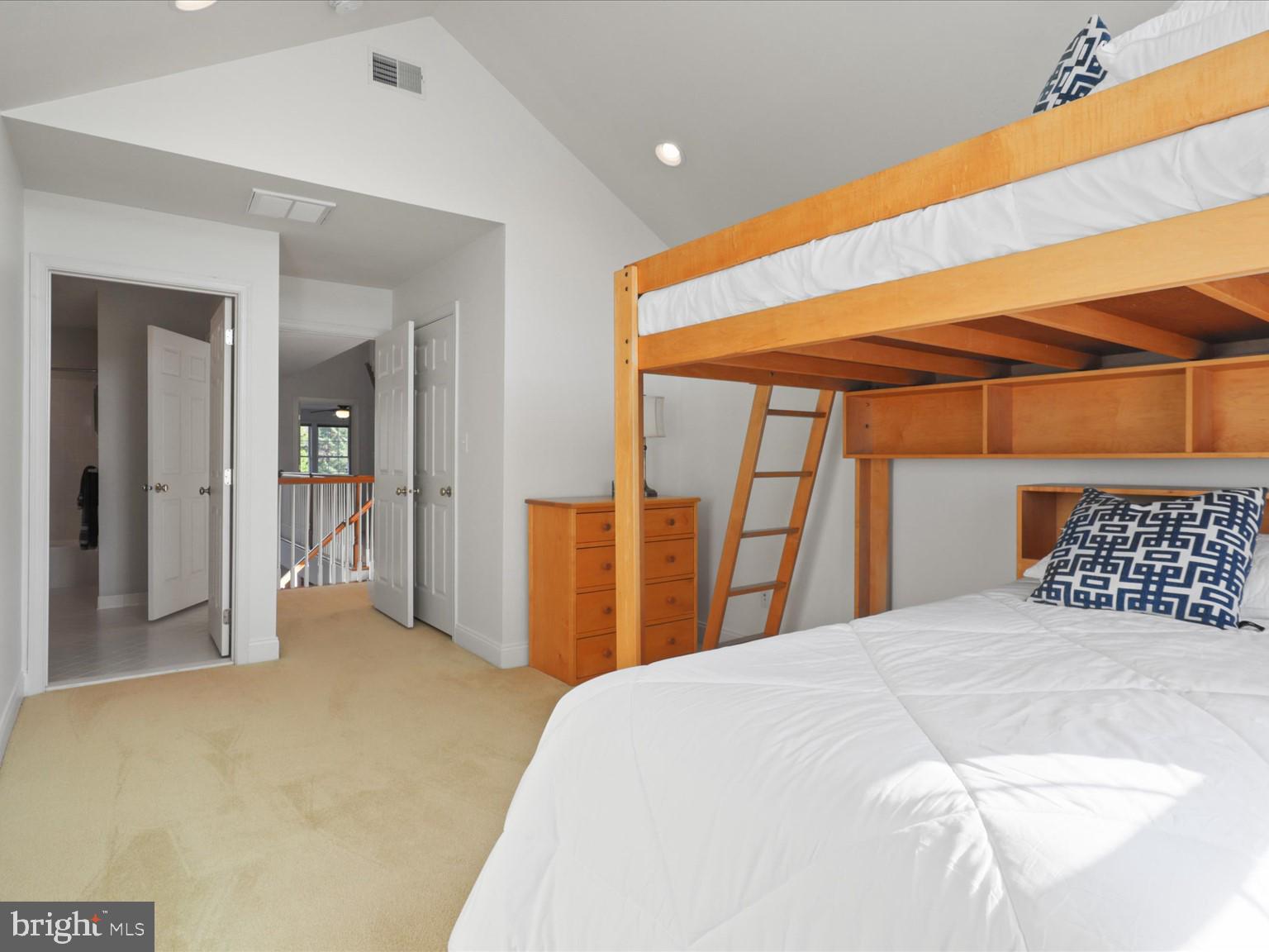 DOMINION VALLEY COUNTRY CLUB - Residential