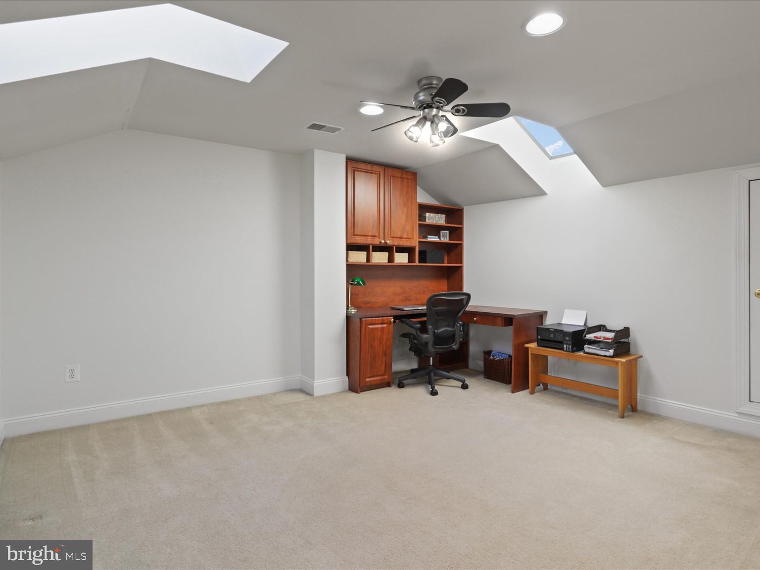 DOMINION VALLEY COUNTRY CLUB - Residential