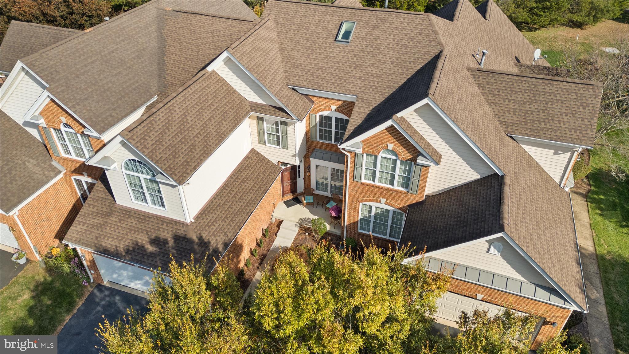 5709 WHEELWRIGHT WAY