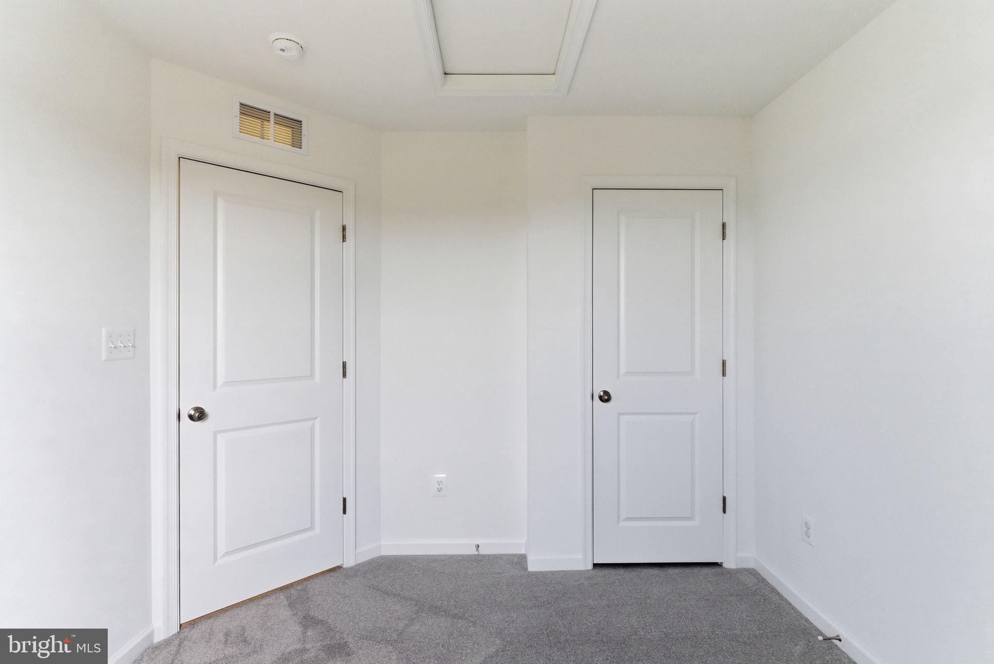 HUNTFIELD - Residential