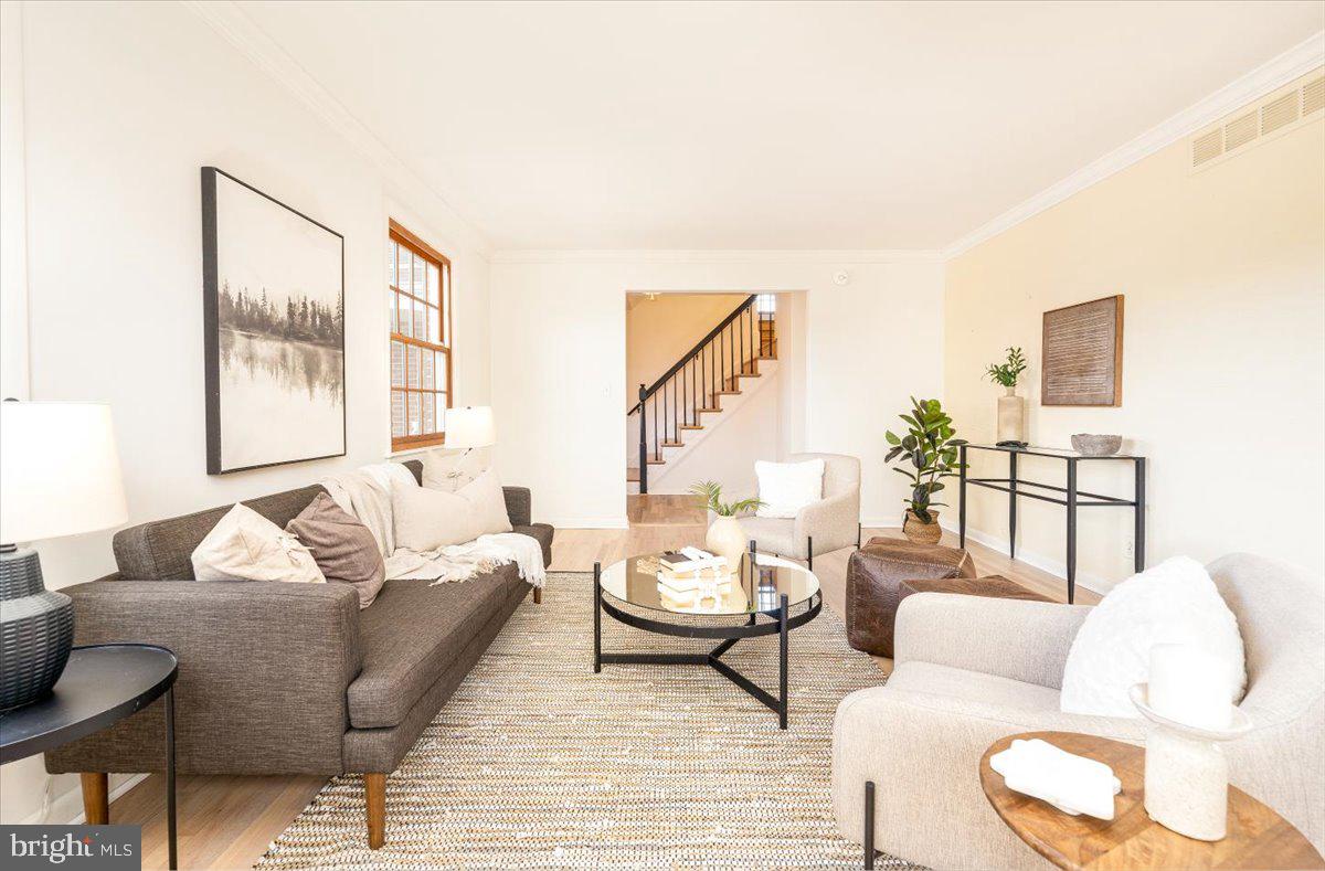 THORNLEIGH - Residential