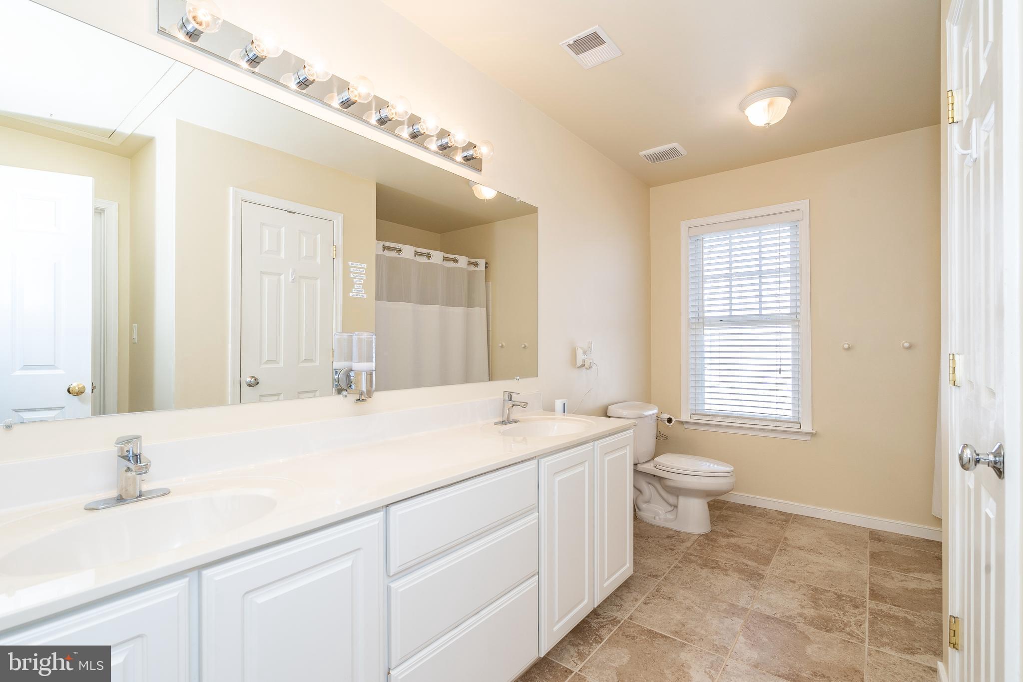 VALLEY VISTA - Residential