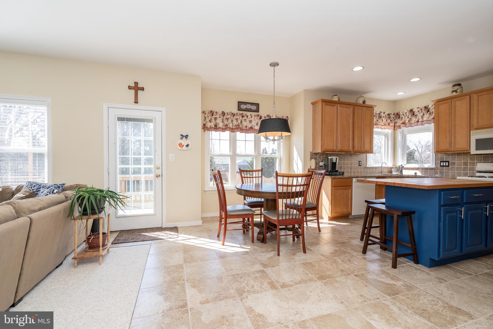 VALLEY VISTA - Residential