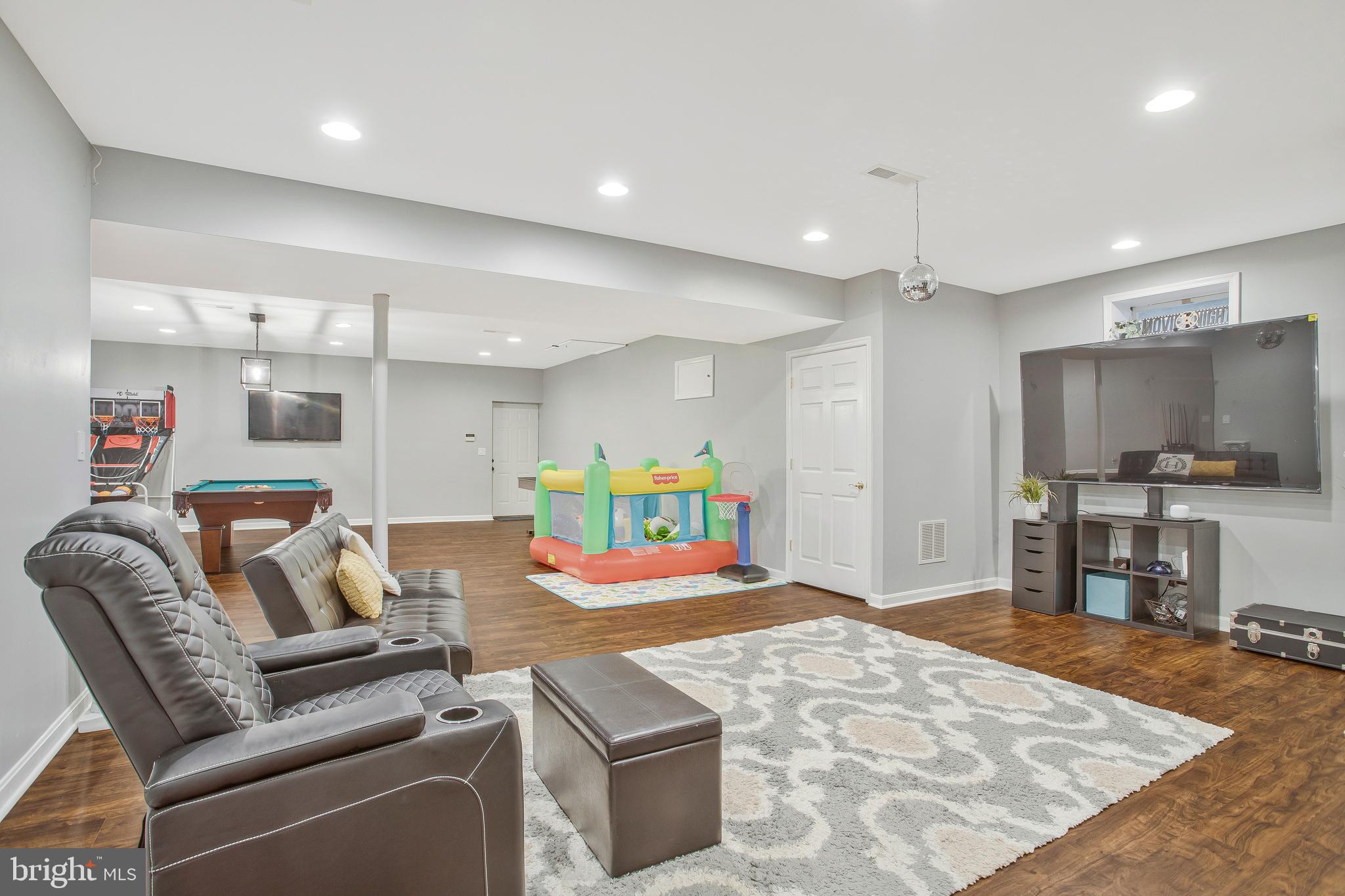 GENEVA FARM - Residential