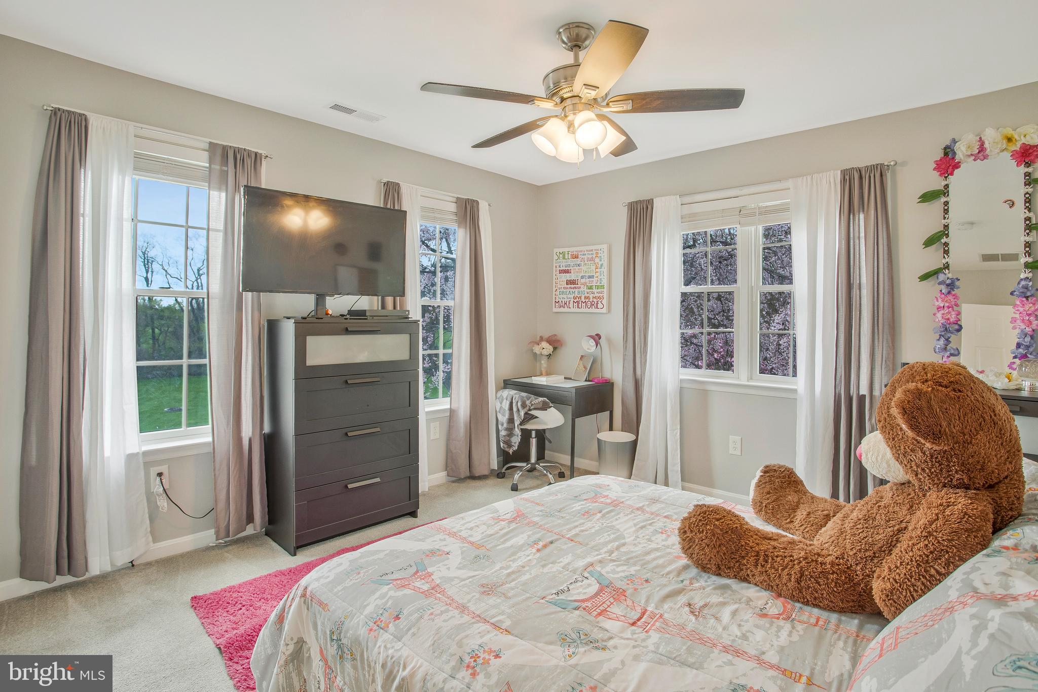 GENEVA FARM - Residential