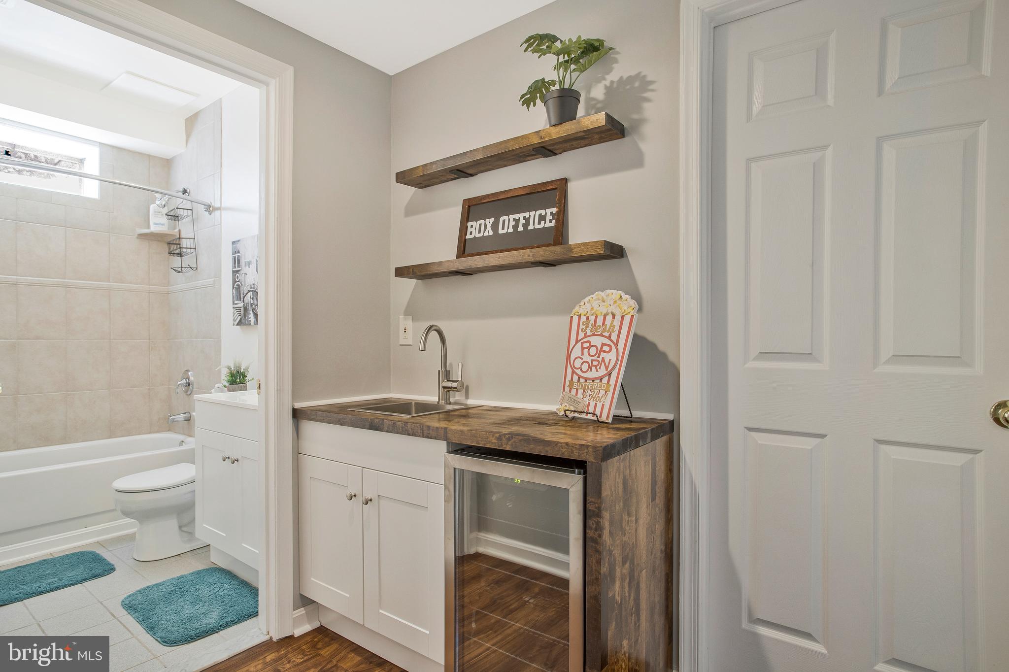 GENEVA FARM - Residential