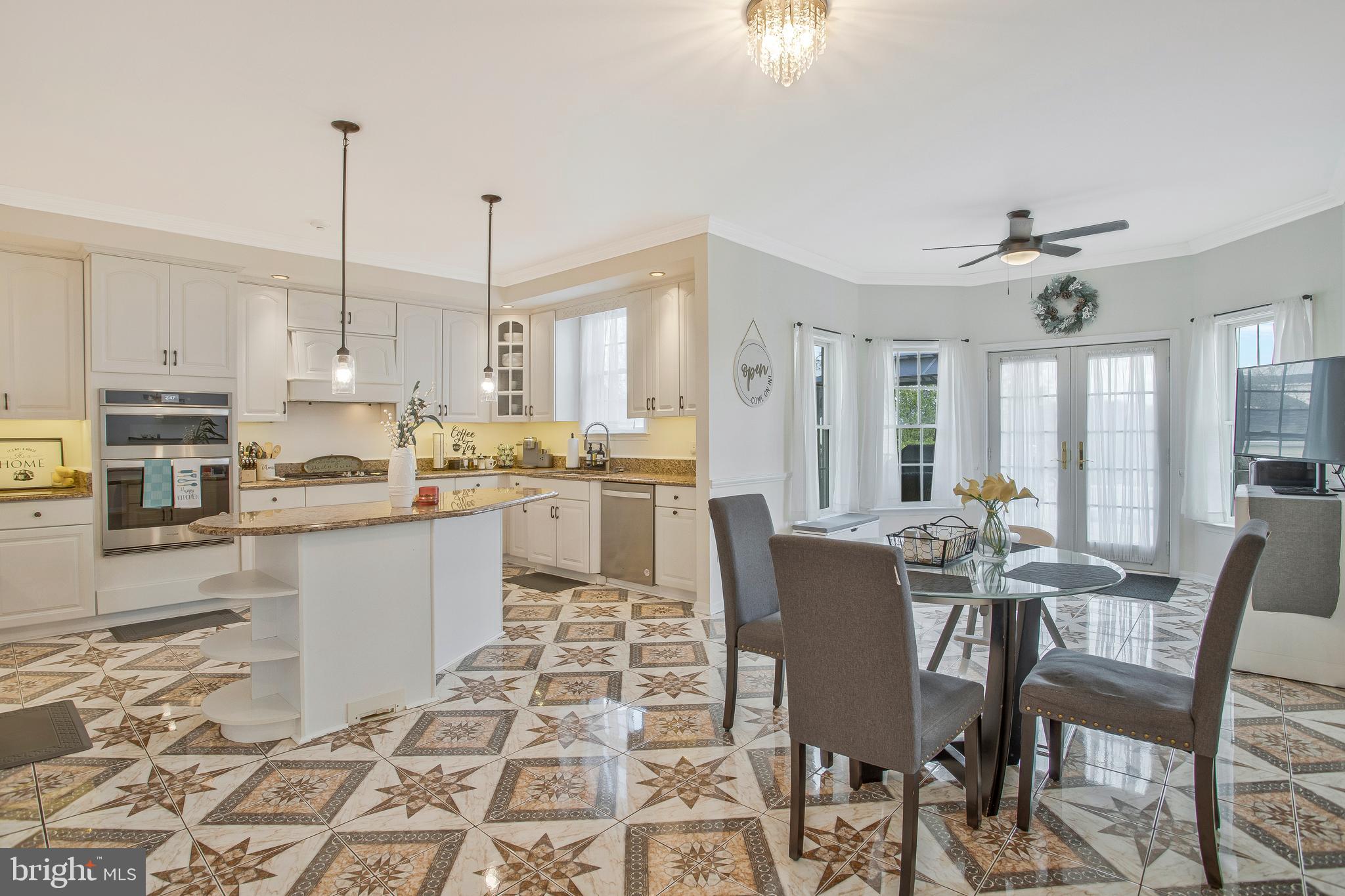 GENEVA FARM - Residential