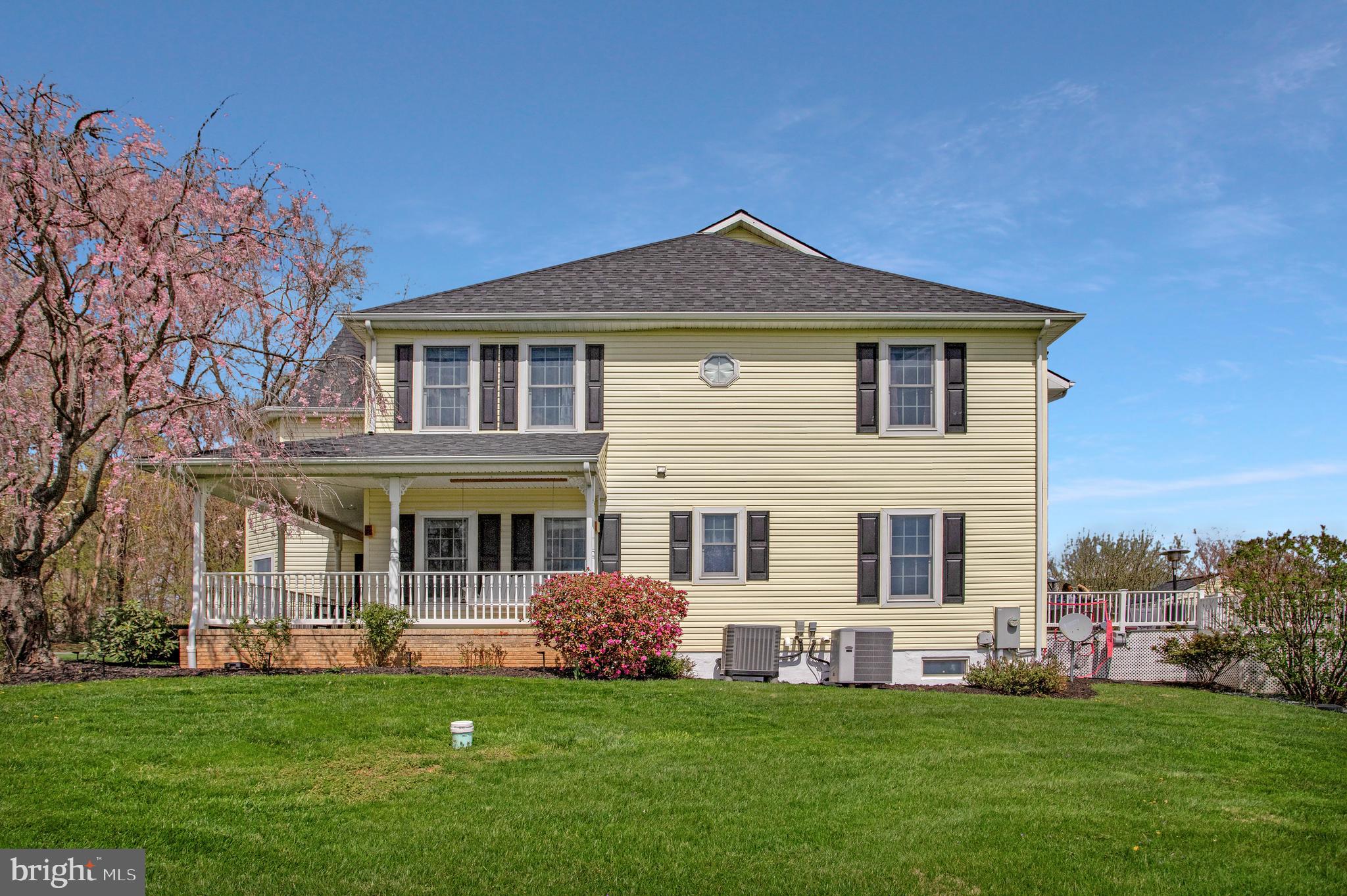 GENEVA FARM - Residential