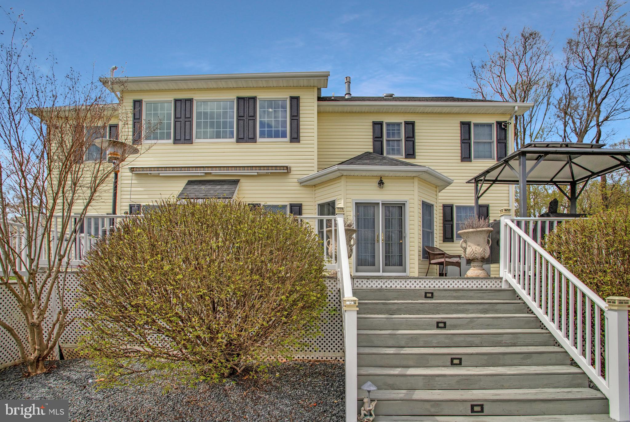 GENEVA FARM - Residential