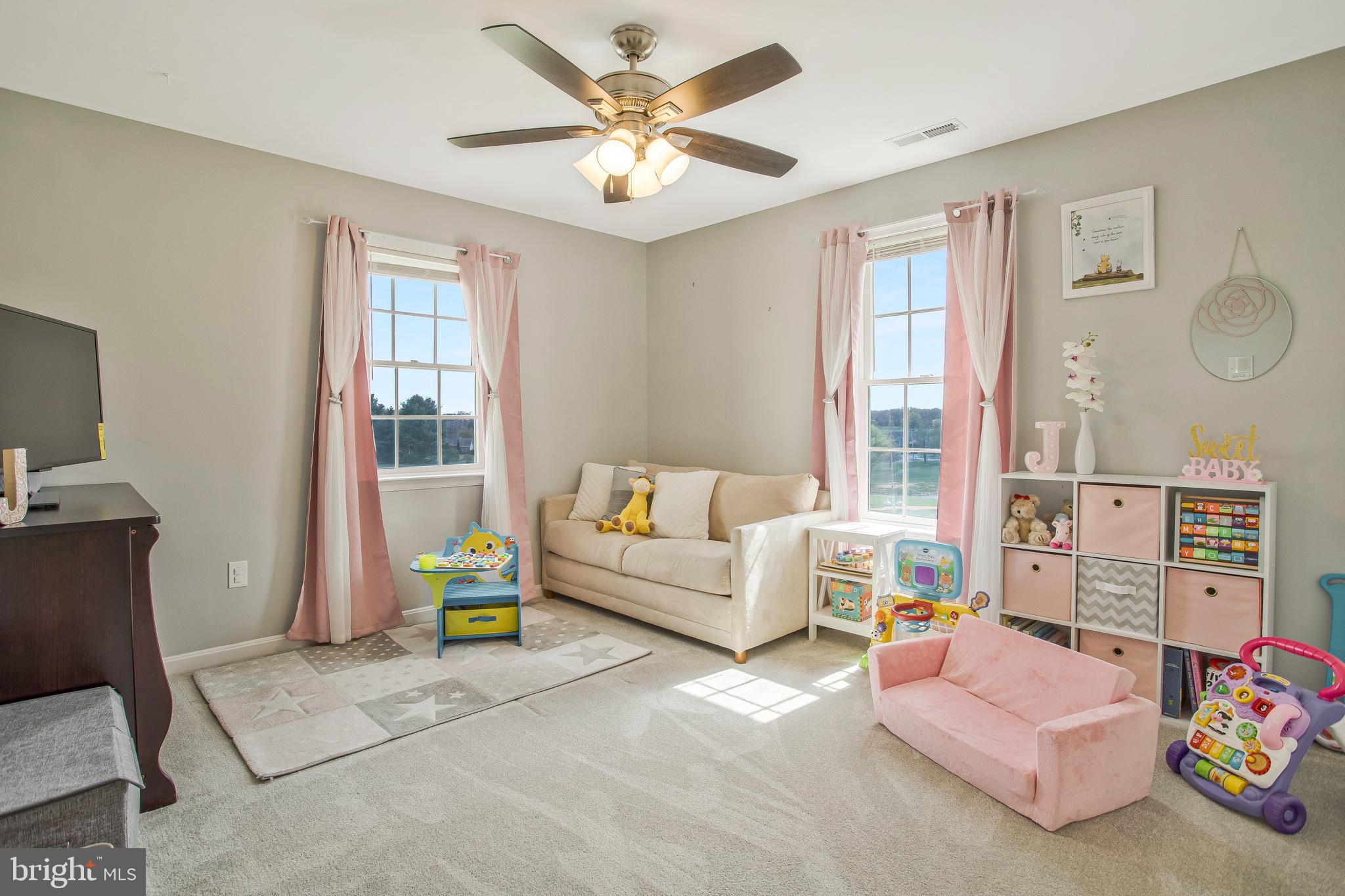 GENEVA FARM - Residential