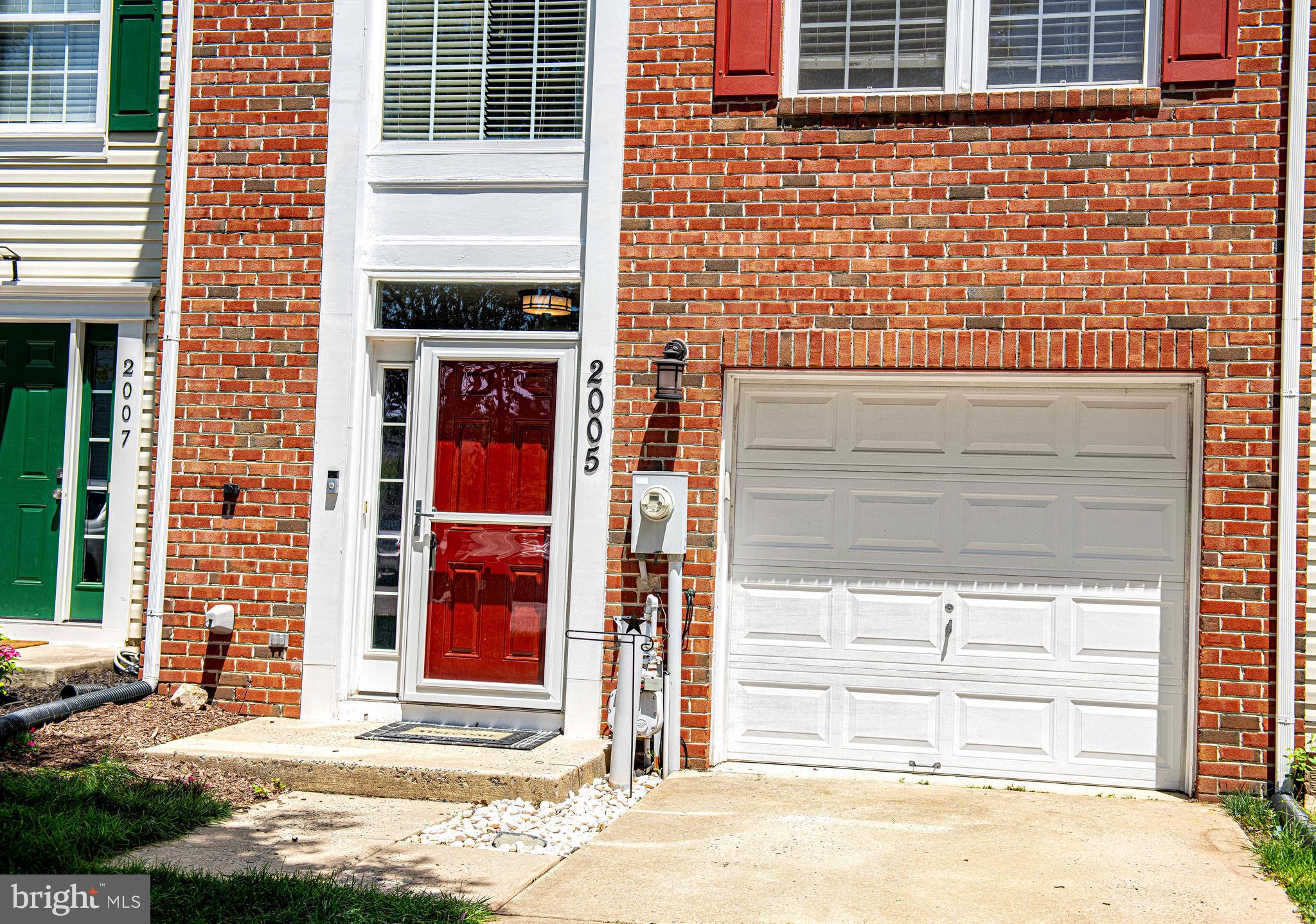 2005 MARIA COURT