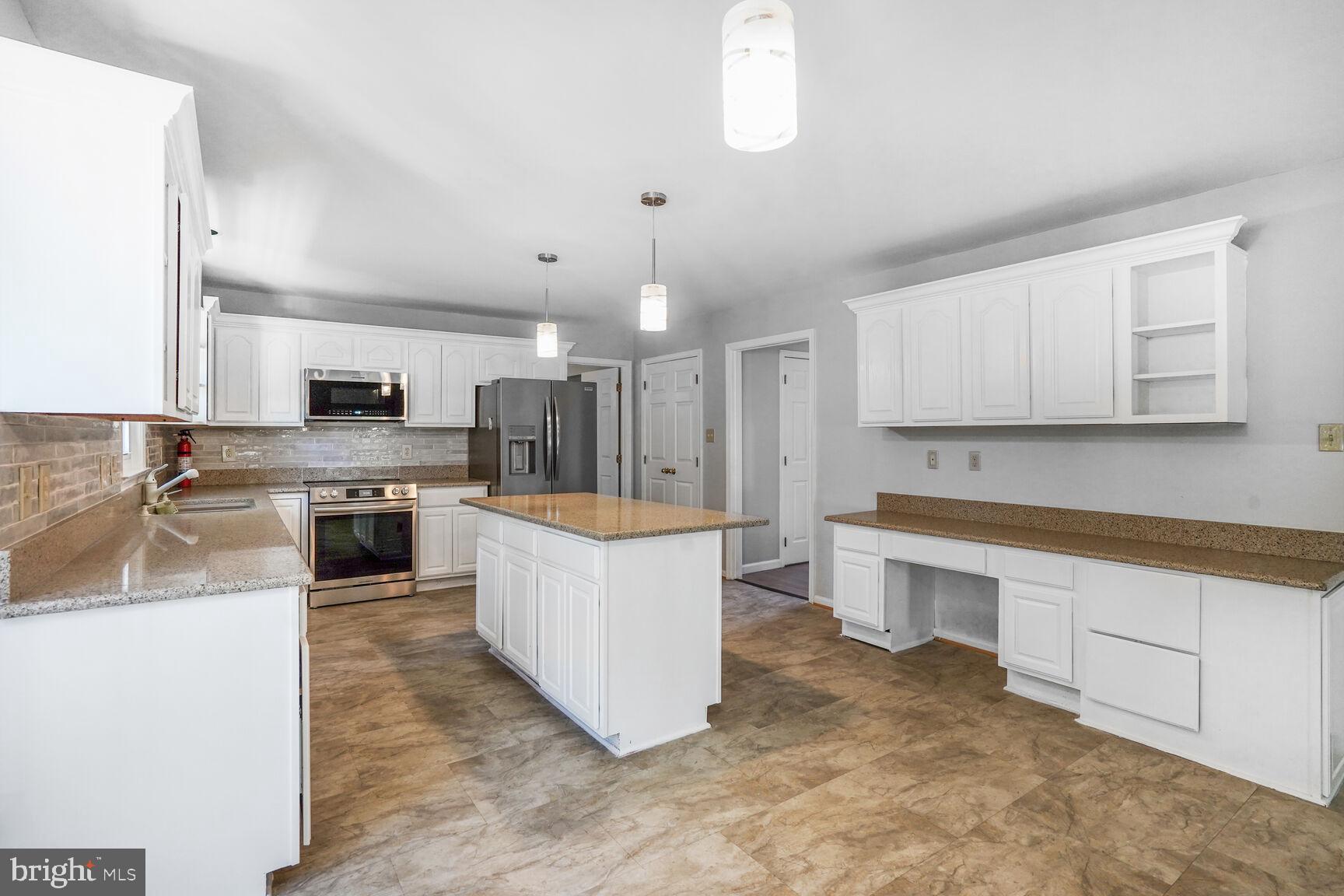 SYCAMORE RIDGE - Residential