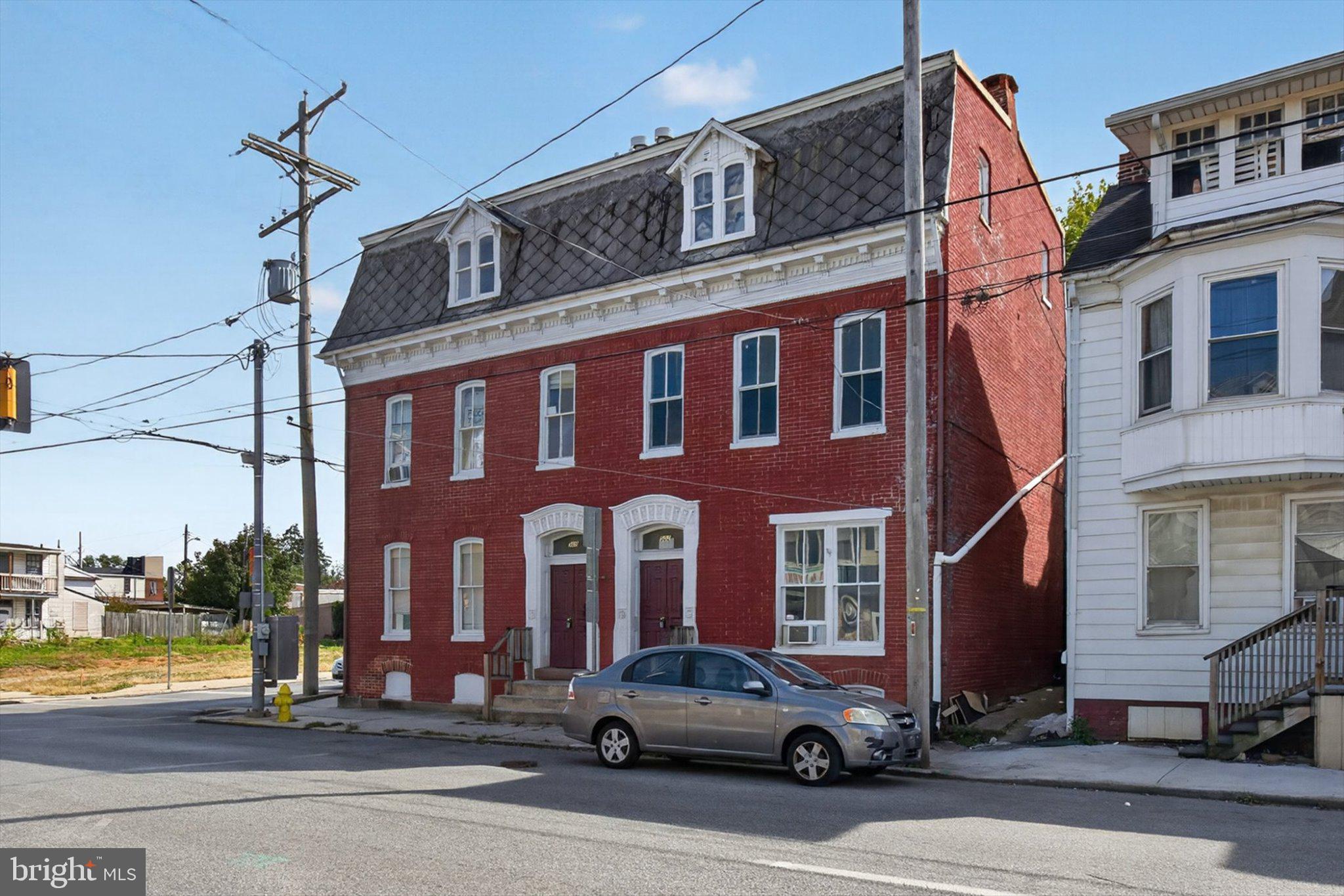 500 W PHILADELPHIA STREET