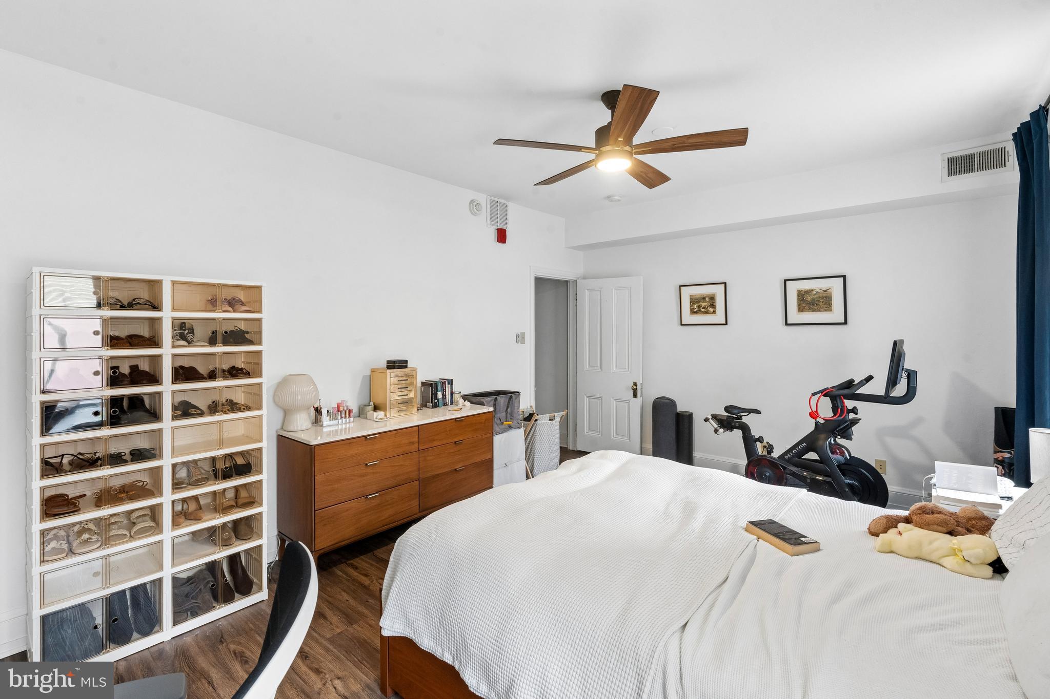 RITTENHOUSE SQUARE - Commercial Sale