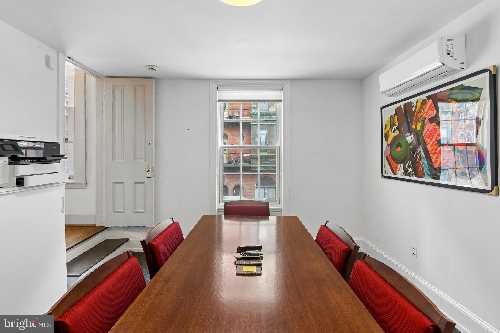 RITTENHOUSE SQUARE - Commercial Sale