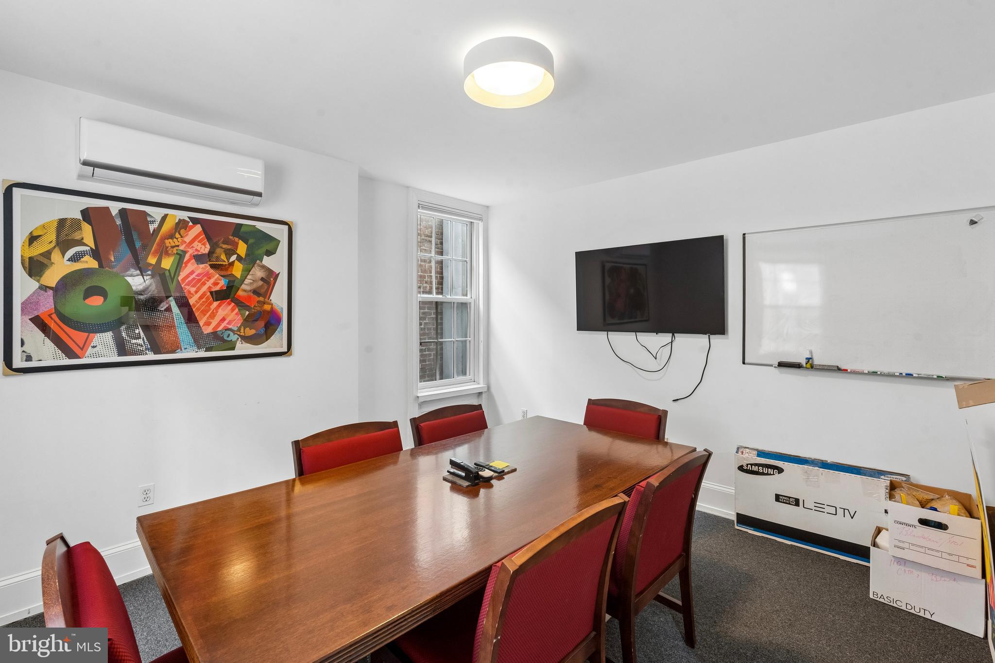 RITTENHOUSE SQUARE - Commercial Sale