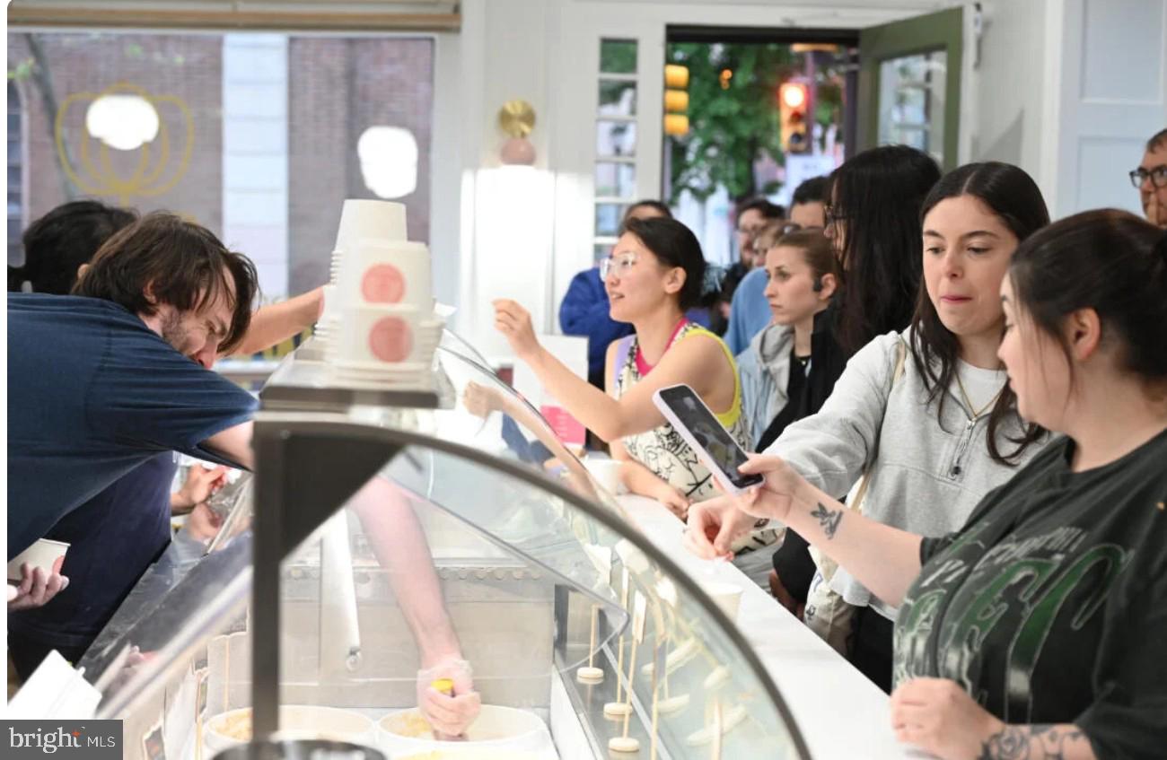 1600 SPRUCE STREET 00