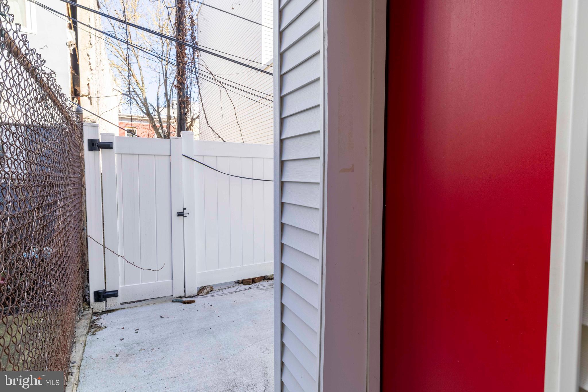 FRANCISVILLE - Residential