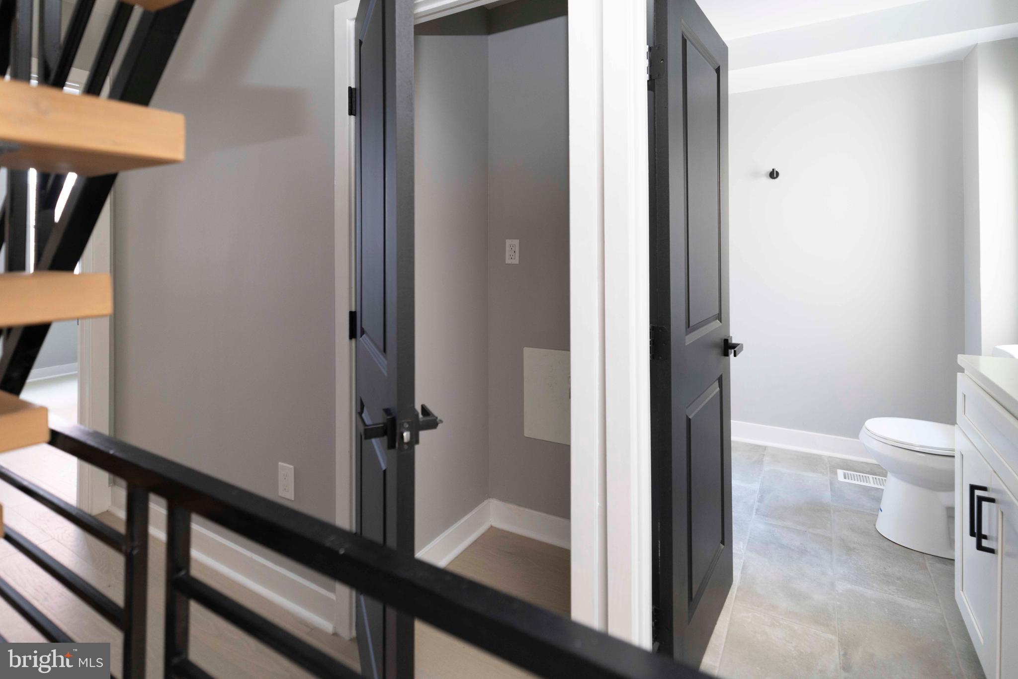 FRANCISVILLE - Residential