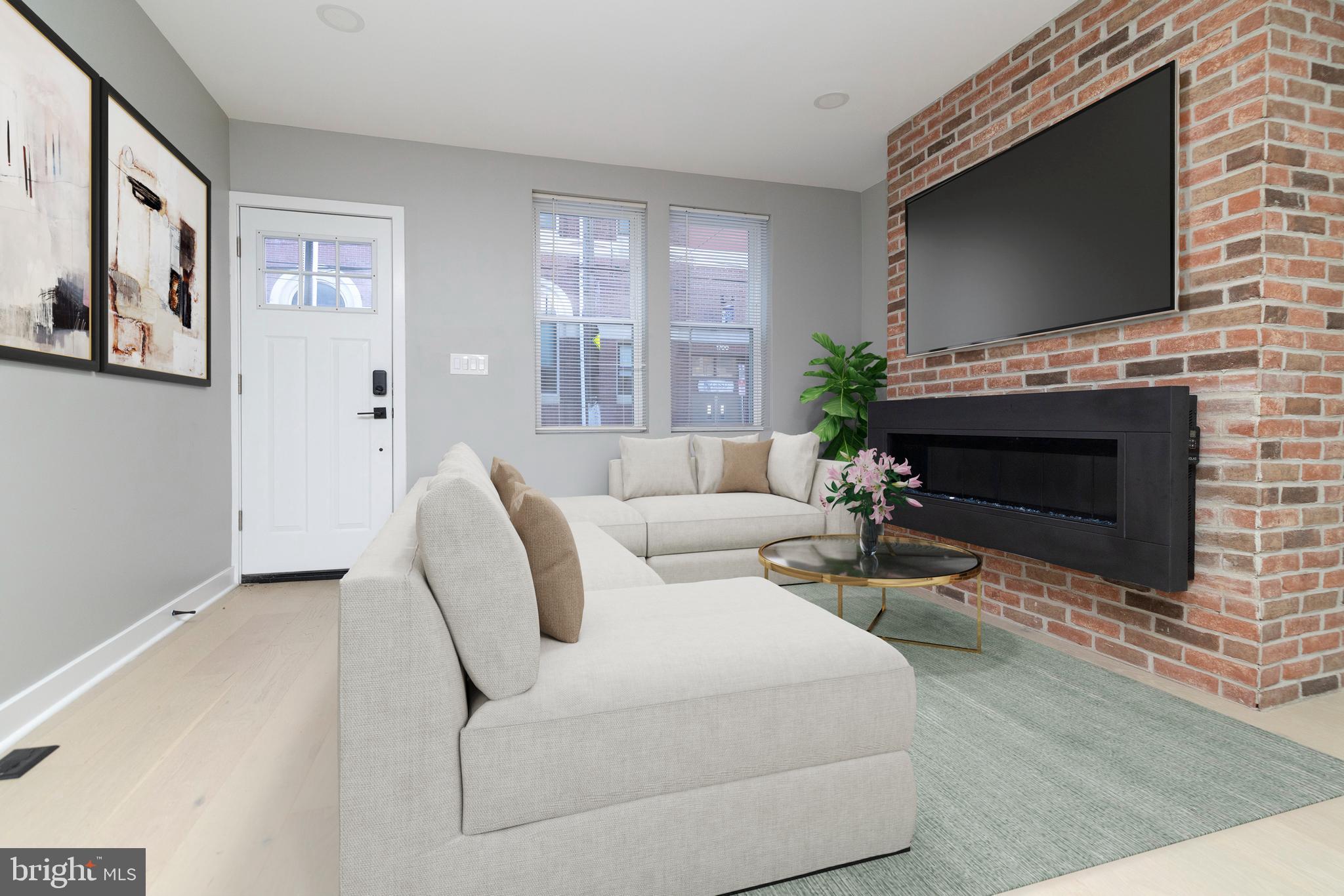 FRANCISVILLE - Residential