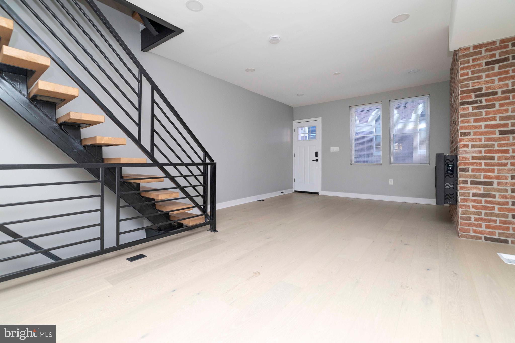 FRANCISVILLE - Residential