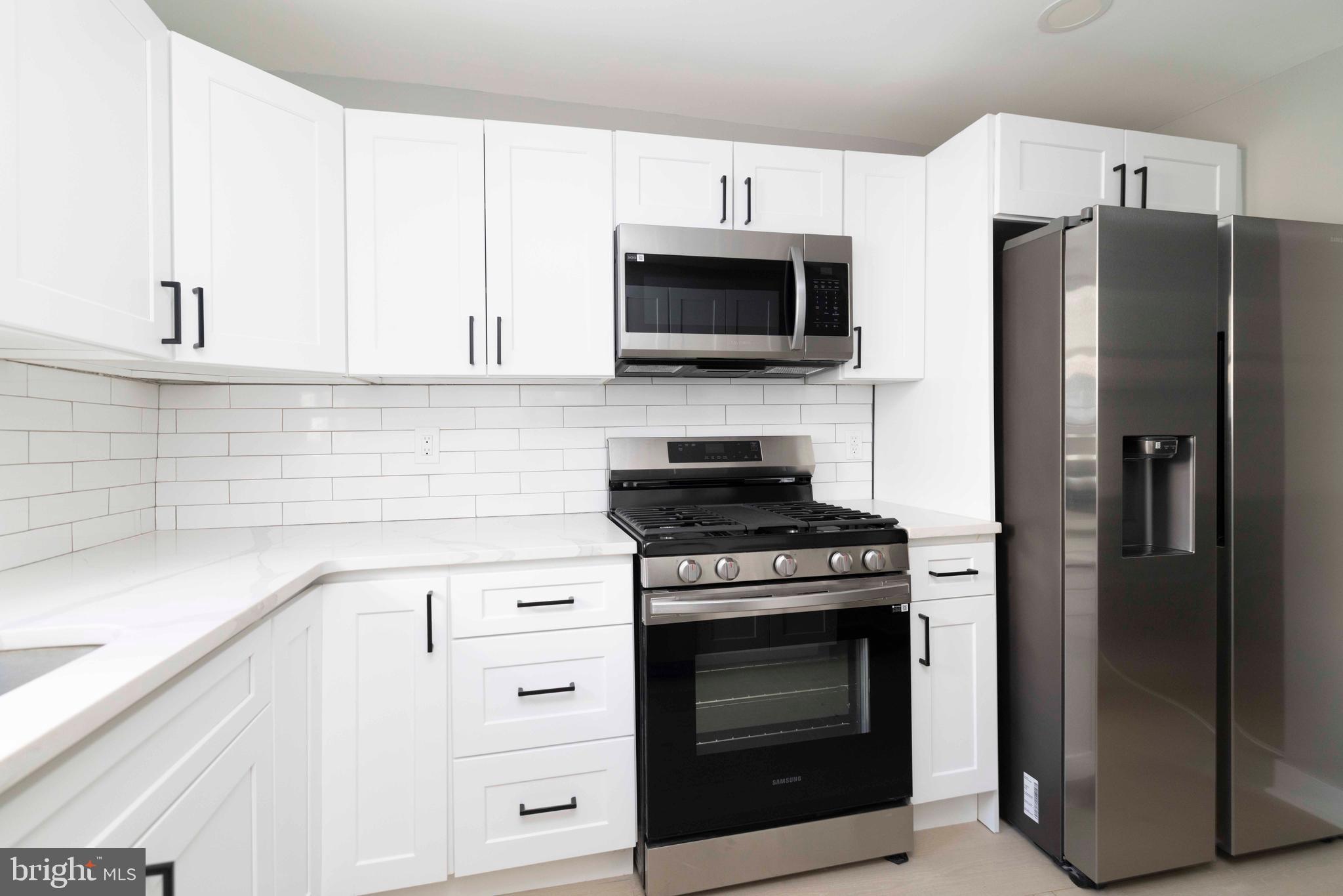 FRANCISVILLE - Residential