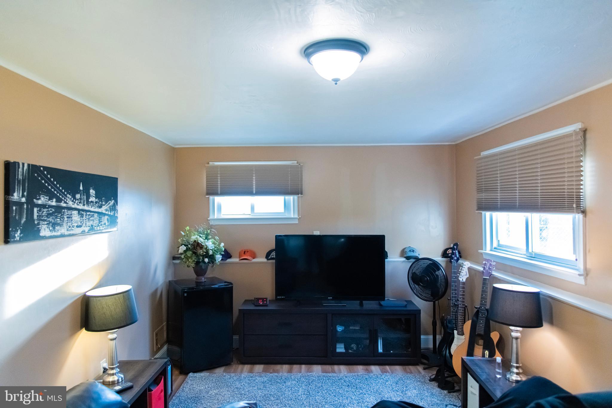 WESTVIEW PARK - Residential