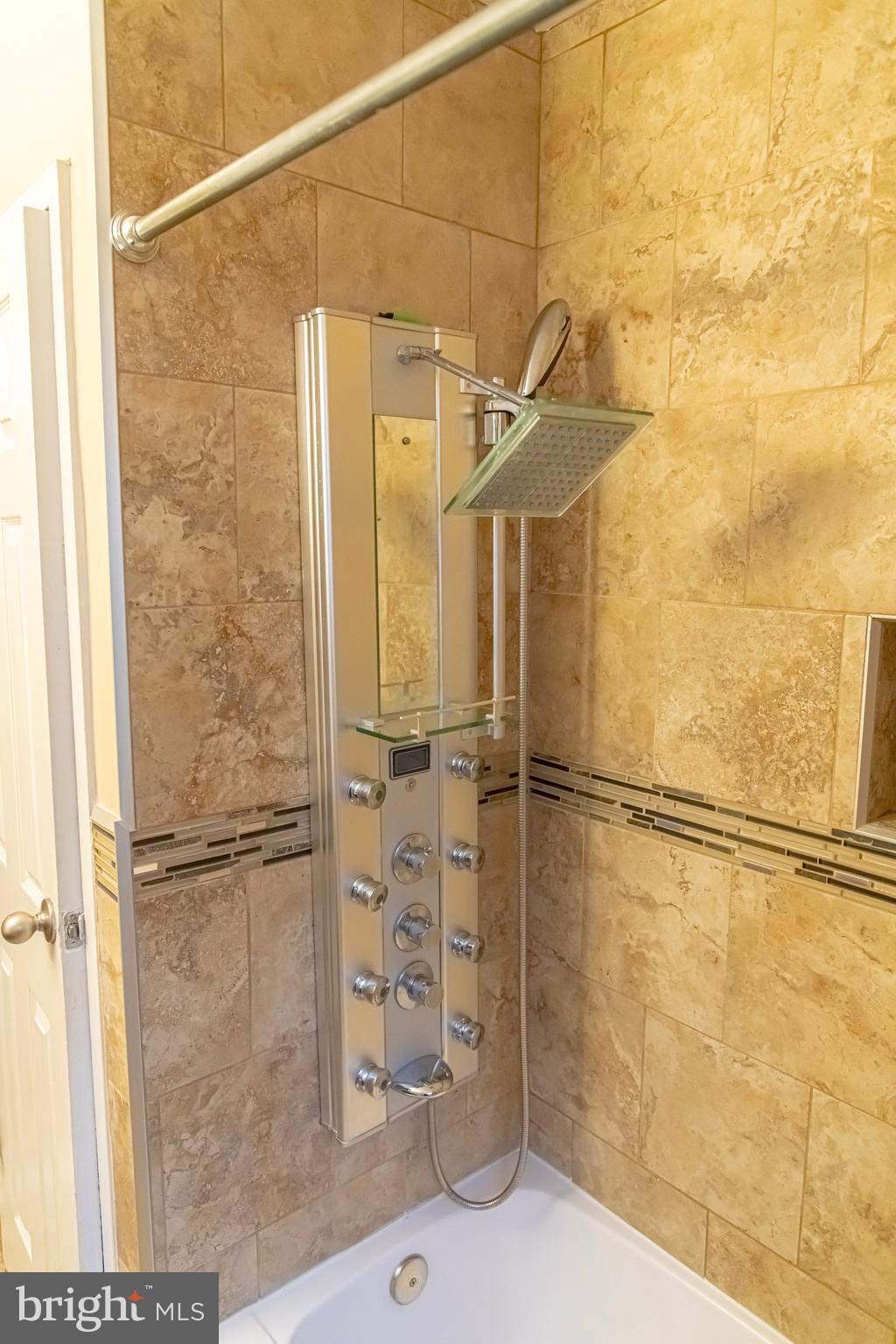 WESTVIEW PARK - Residential