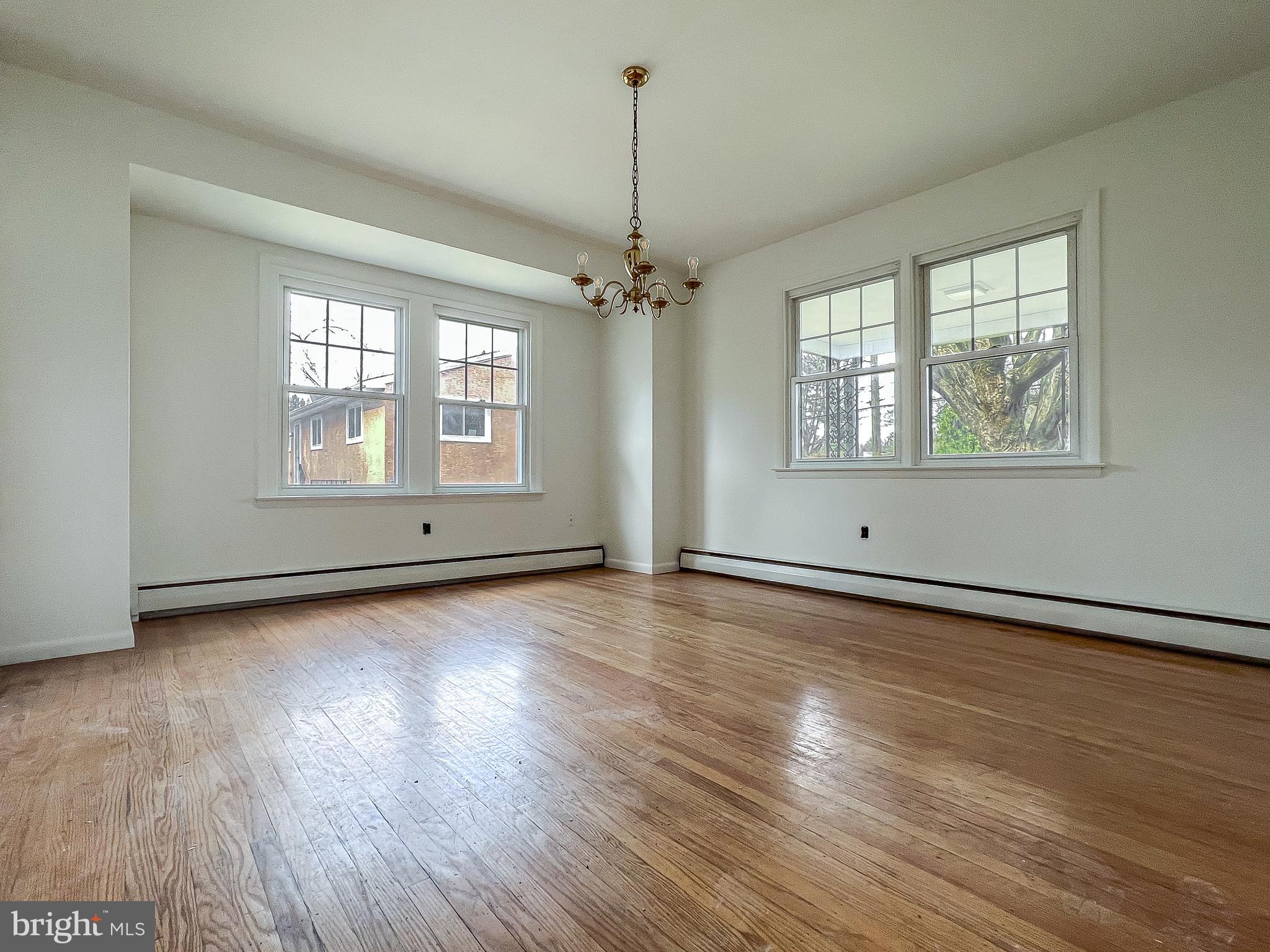 JENKINTOWN MANOR - Residential