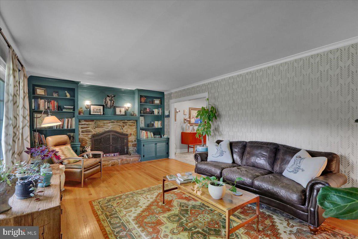 BLOSSOM HILL - Residential